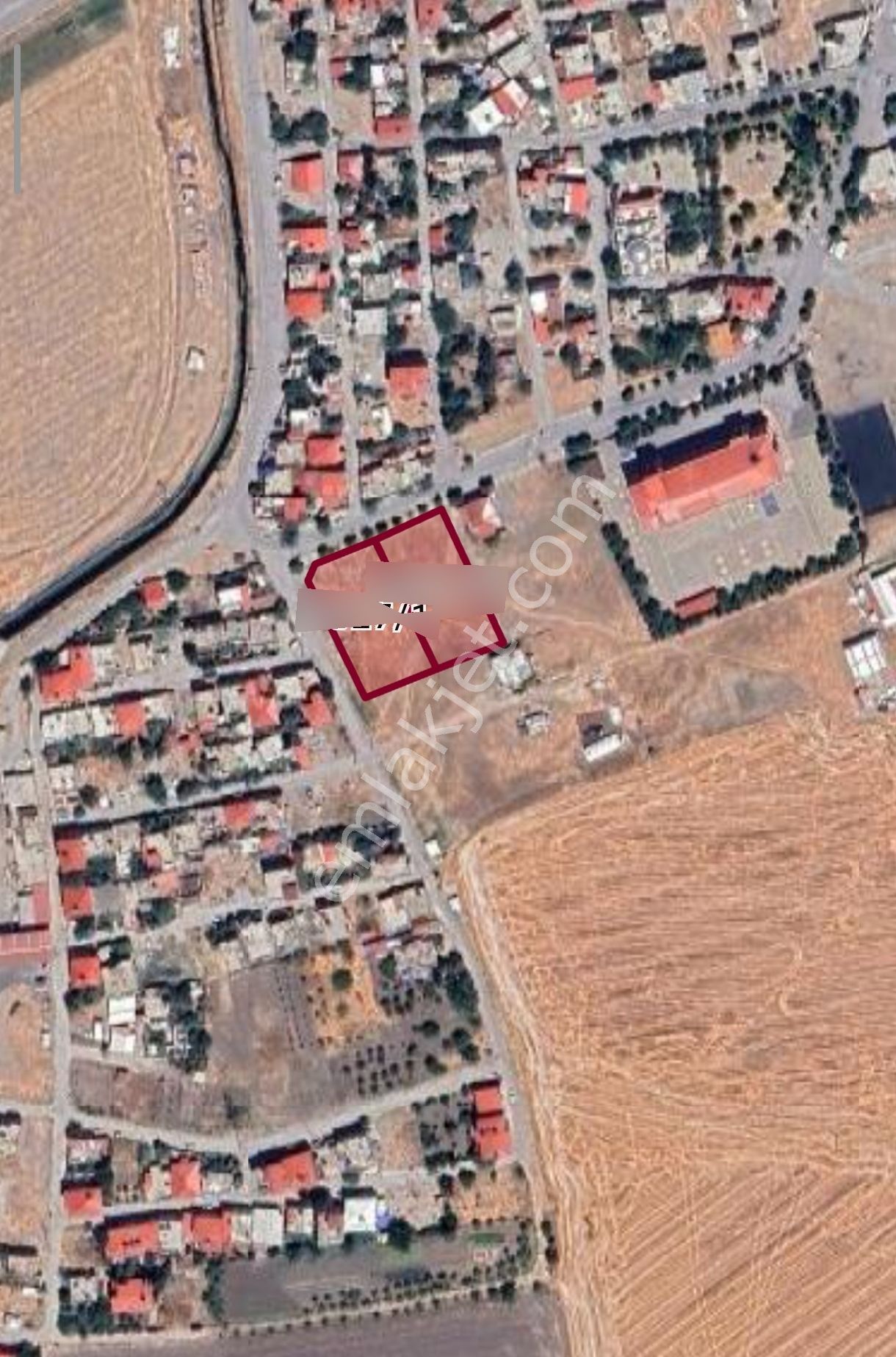 İsmail Yıldırım Emlakta Kağıt Fabr. Arkası 1.651 M2 Satılık Arsa - Görsel 4