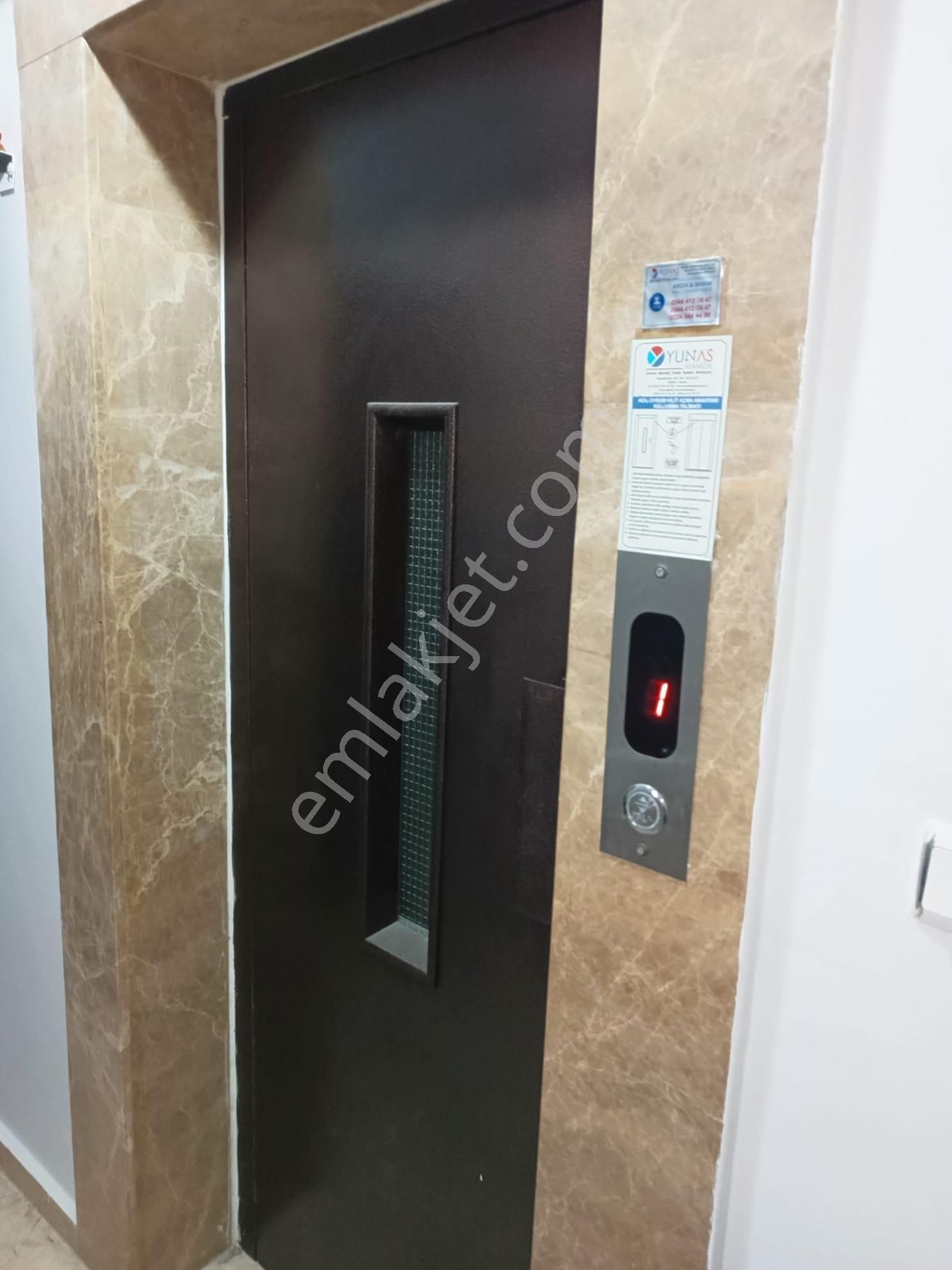Can Emlak Ve İnşaat'tan Mudanya Yalı Mah.de Satılık Daire 3+1 Düzayak 1.katmerkezde Site İçi Havuz - Görsel 28