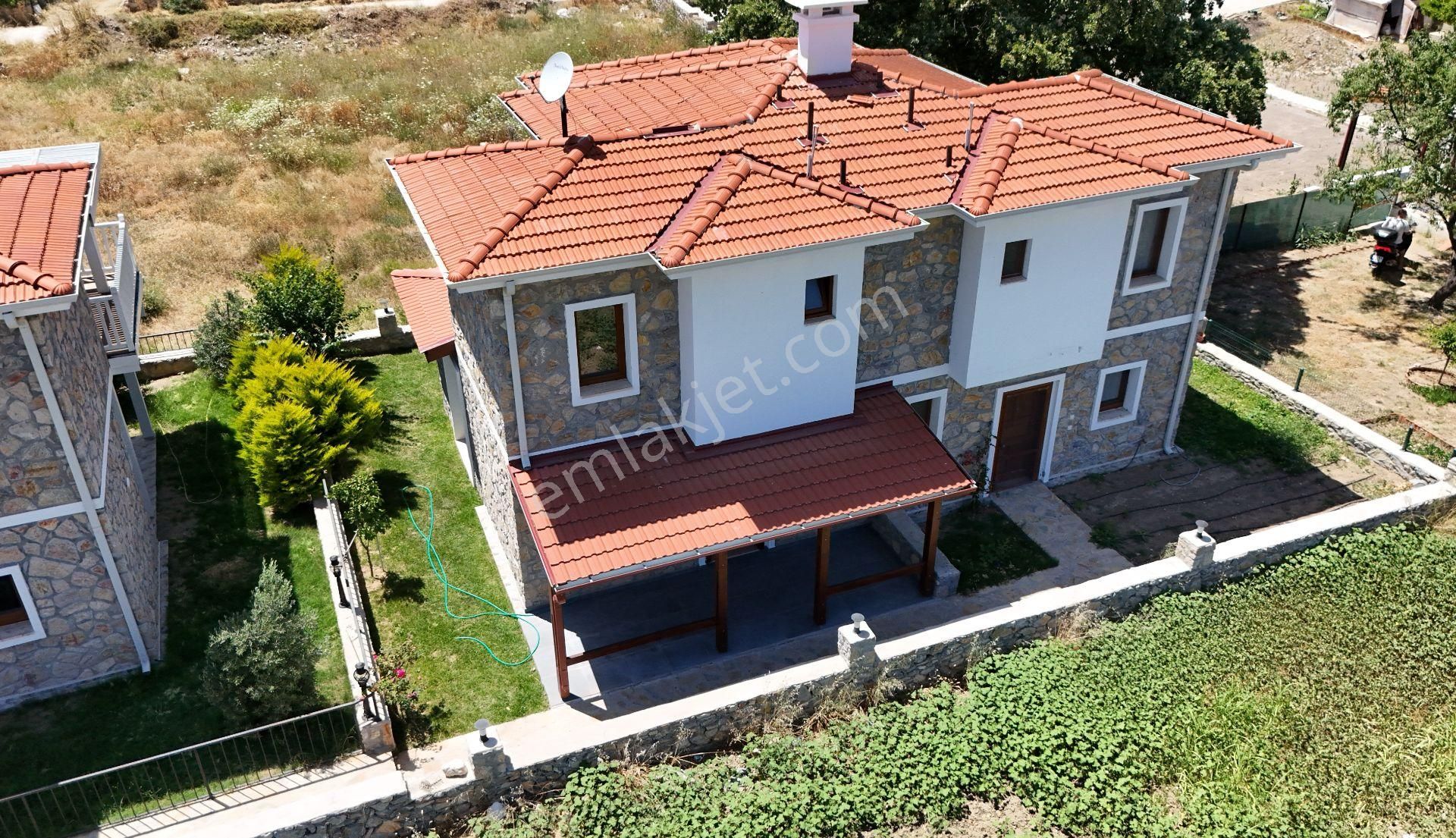 Datça Kızlan'da Sıfır Satılık 2+1 İkiz Villa