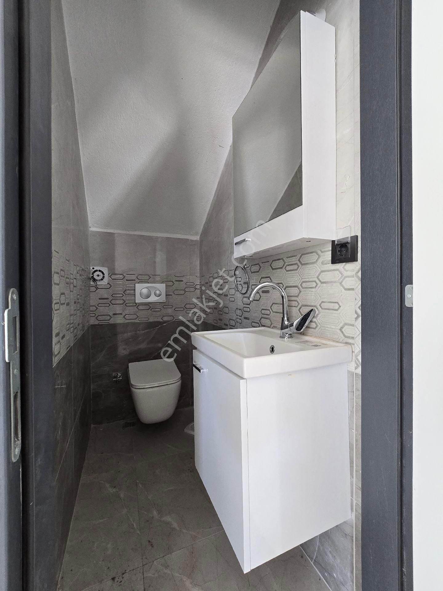 Didim'de Havuzlu Site İçi İskanlı Satılık 3+1 Dubleks Villa - Görsel 6