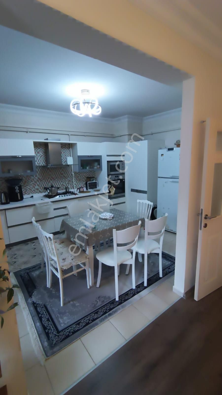 Beyhekim Mh Azra Konutları Yeni Bloklarda 4+1 Geniş Ara Kat Satılık Daire - Görsel 16