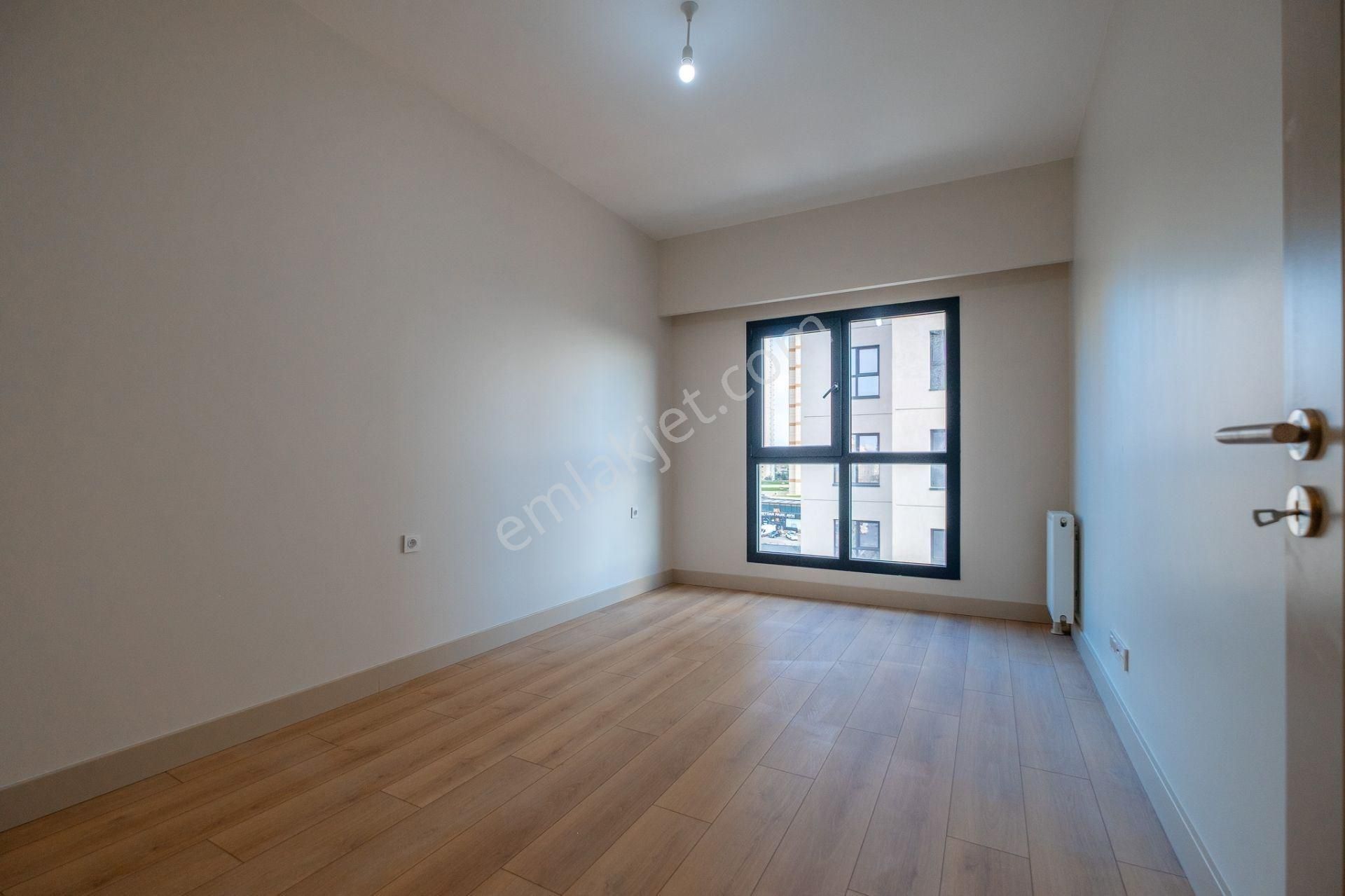 Ispartakule'de Teslime Hazır Senet Vadeli Satılık 3+1 Daire - Görsel 12