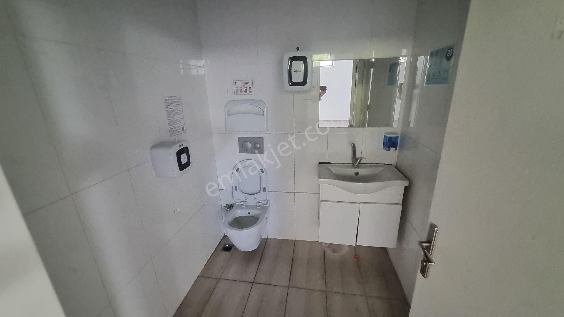 Bursa Osmangazi Geçit Mah. Otoban Cepheli Kiralık Köşe Dükkan - Görsel 19