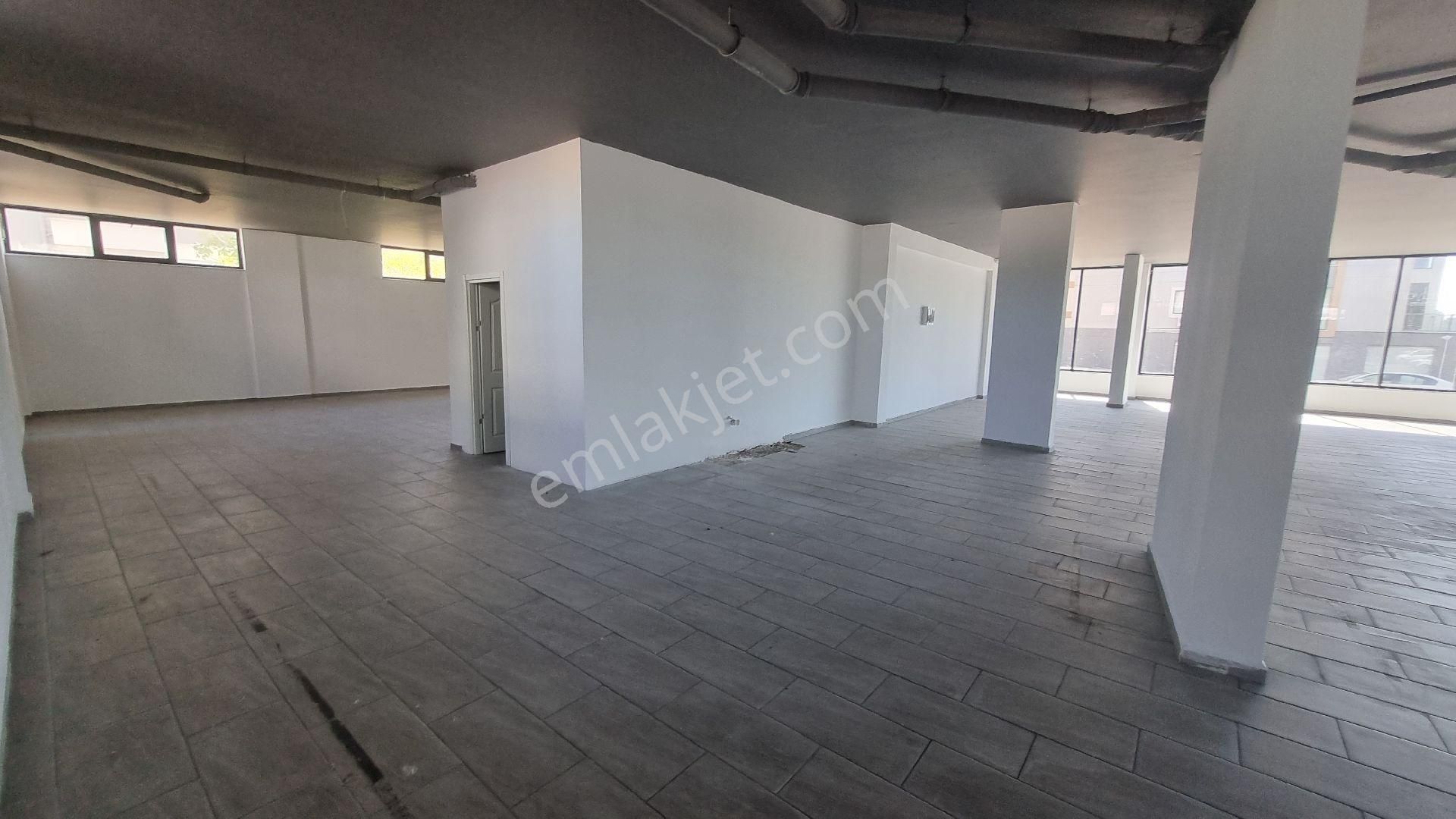 Bursa Osmangazi Geçit Mah. Otoban Cepheli Kiralık Köşe Dükkan - Görsel 23
