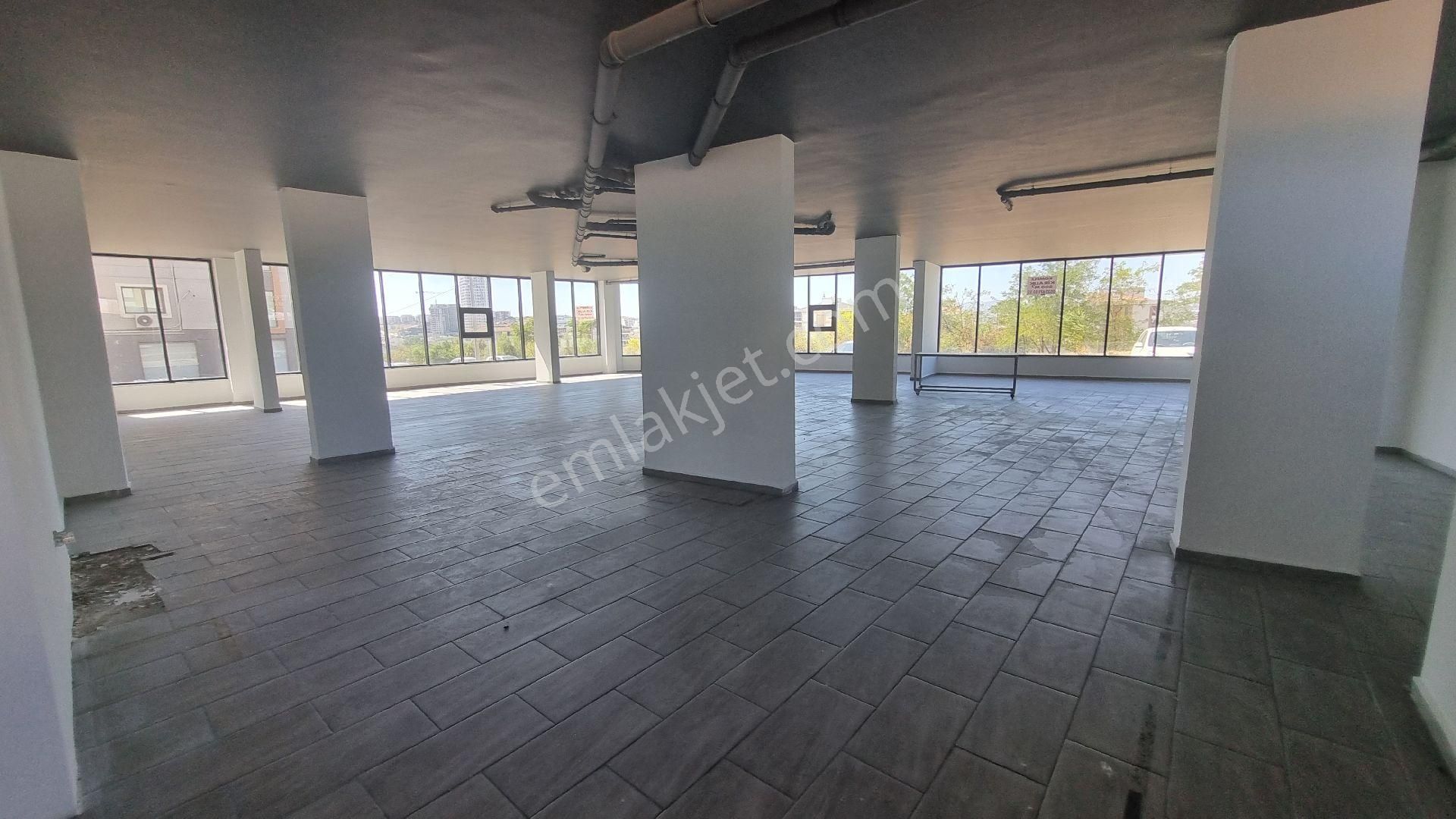 Bursa Osmangazi Geçit Mah. Otoban Cepheli Kiralık Köşe Dükkan - Görsel 25