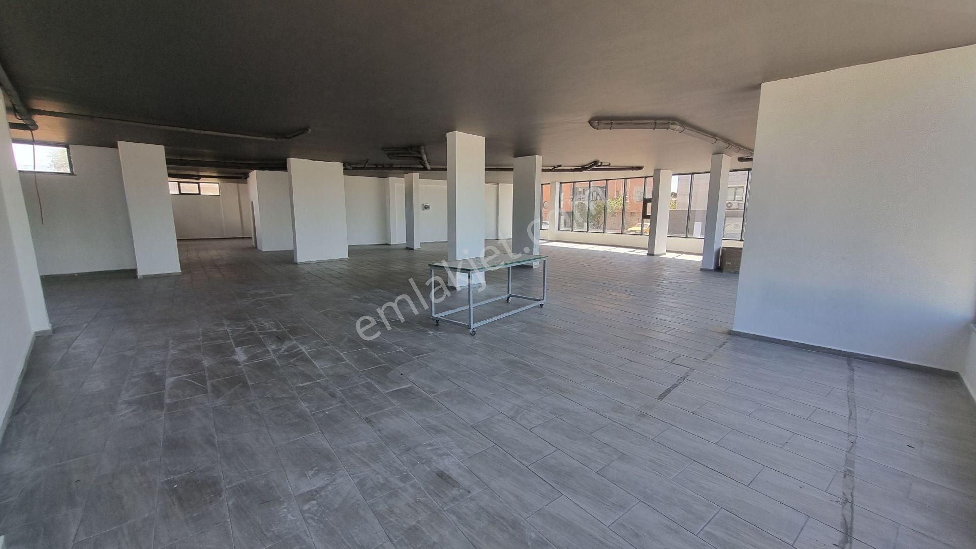 Bursa Osmangazi Geçit Mah. Otoban Cepheli Kiralık Köşe Dükkan - Görsel 30