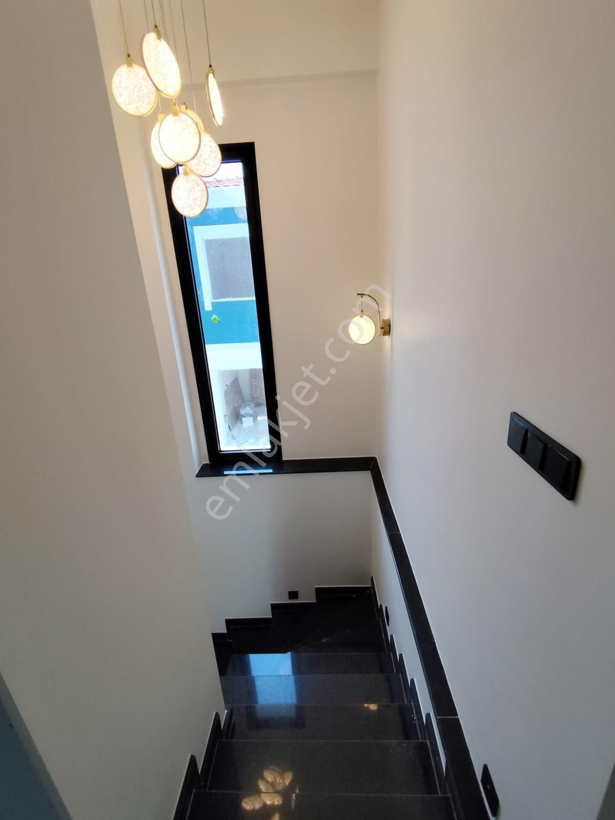 Kuşadası Davutlar Satılık3+1 Villa - Görsel 6