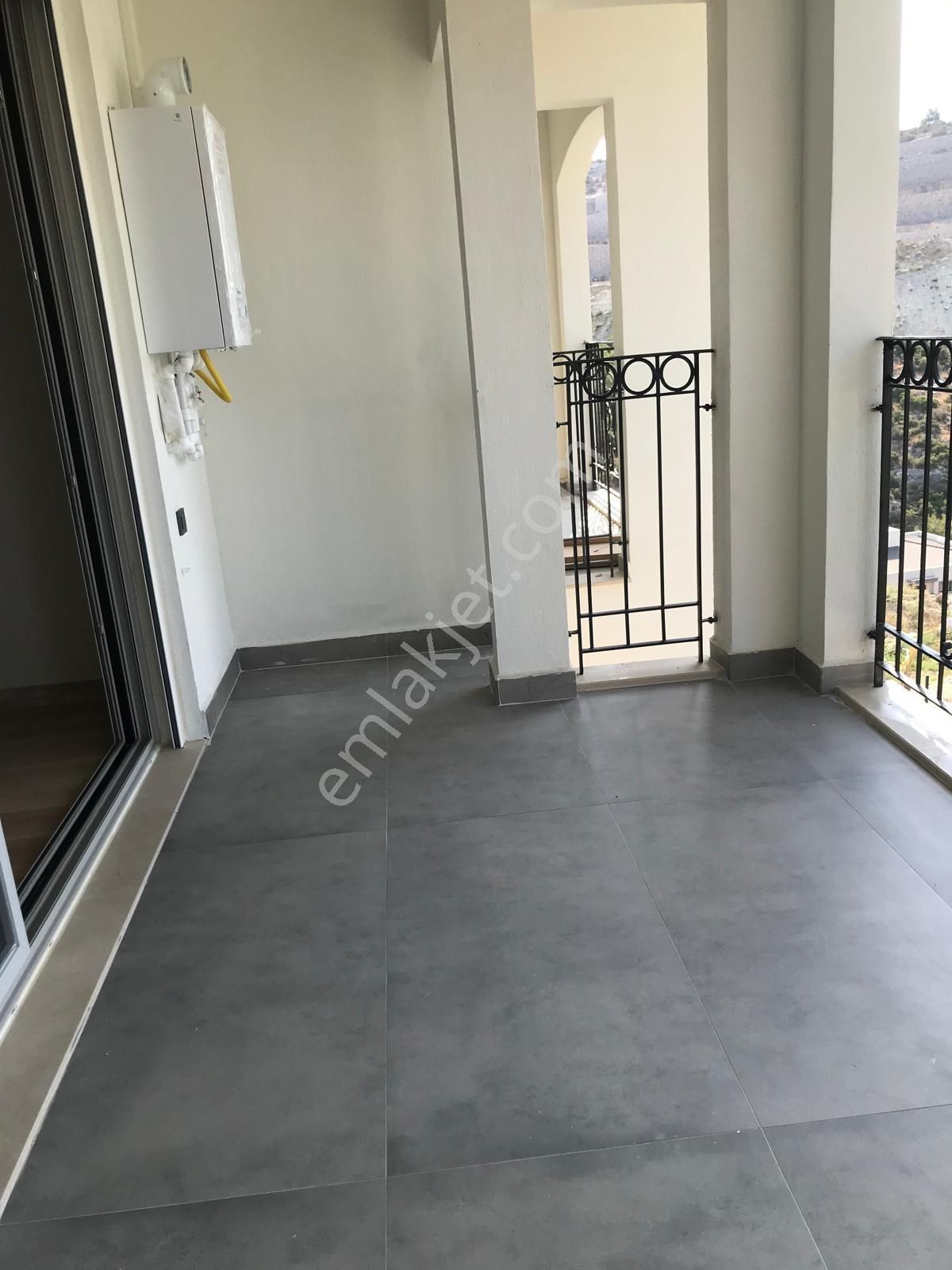 Değirmendere'de 3+1 Ara Kat Sıfır Satılık Daire - Görsel 26