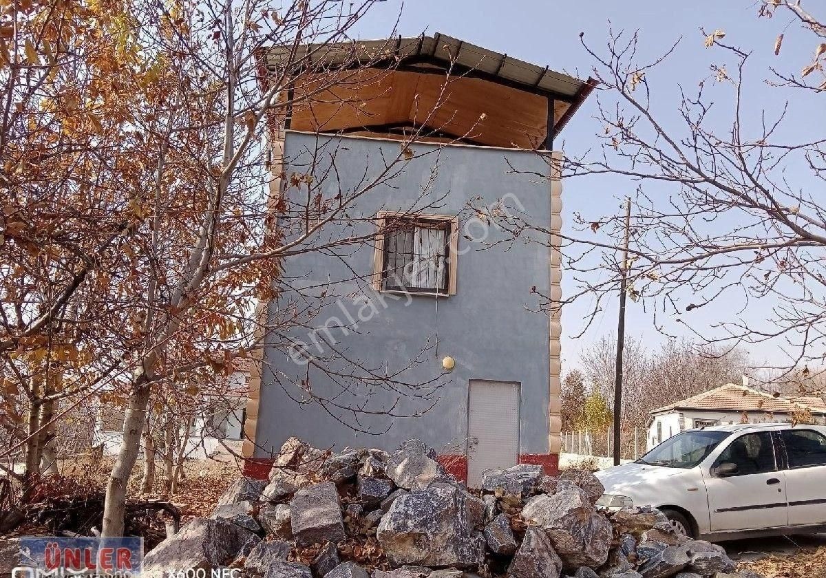 Halkapınarda Bahçeli Villa Ve Villa Arsası Satılık