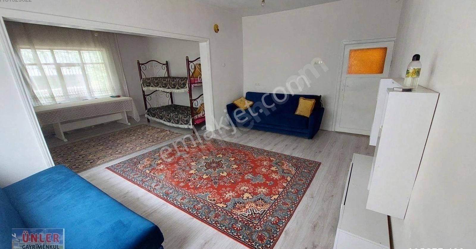 500 Evlerde 865 Metrekare Arsalı Müstakil Evimiz Ve Müştemilatı