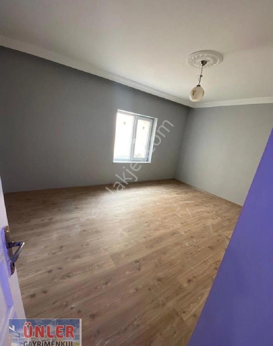 Satılık Müstakil 2 Katlı Evimiz 600 Metrekare Tek Tapulu Arsalı - Görsel 25