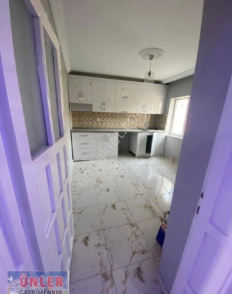 Satılık Müstakil 2 Katlı Evimiz 600 Metrekare Tek Tapulu Arsalı - Görsel 23