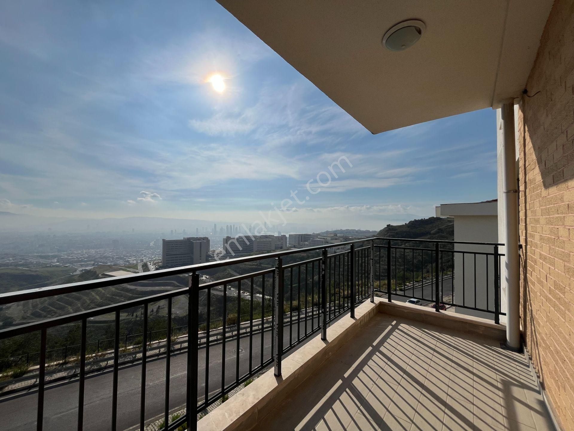 Bayraklı Şehir Hastanesi Yakını Toki Konutları Sıfır 3+1 Kiralık Daire - Görsel 7