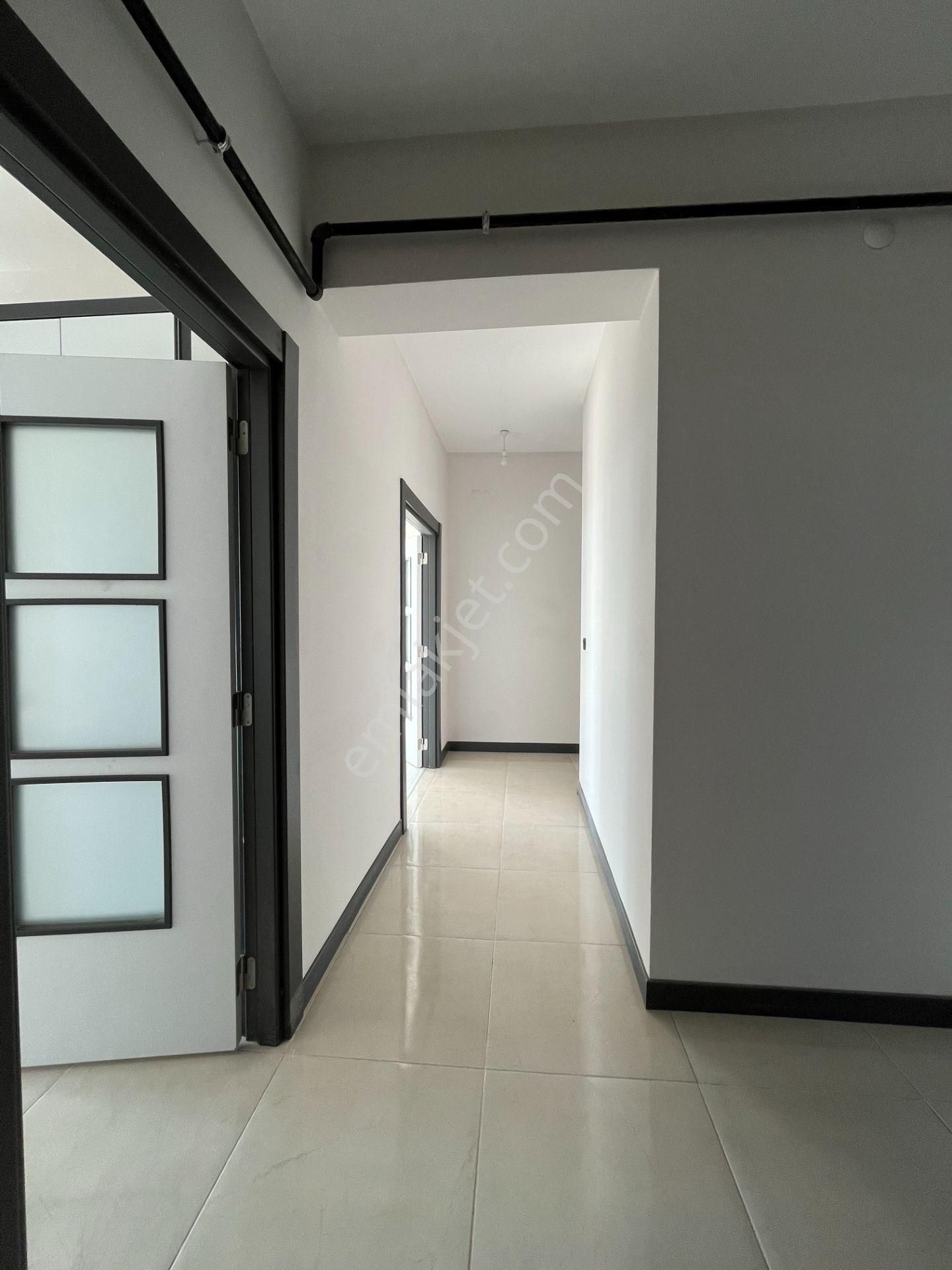 Bayraklı Şehir Hastanesi Yakını Toki Konutları Sıfır 3+1 Kiralık Daire - Görsel 20