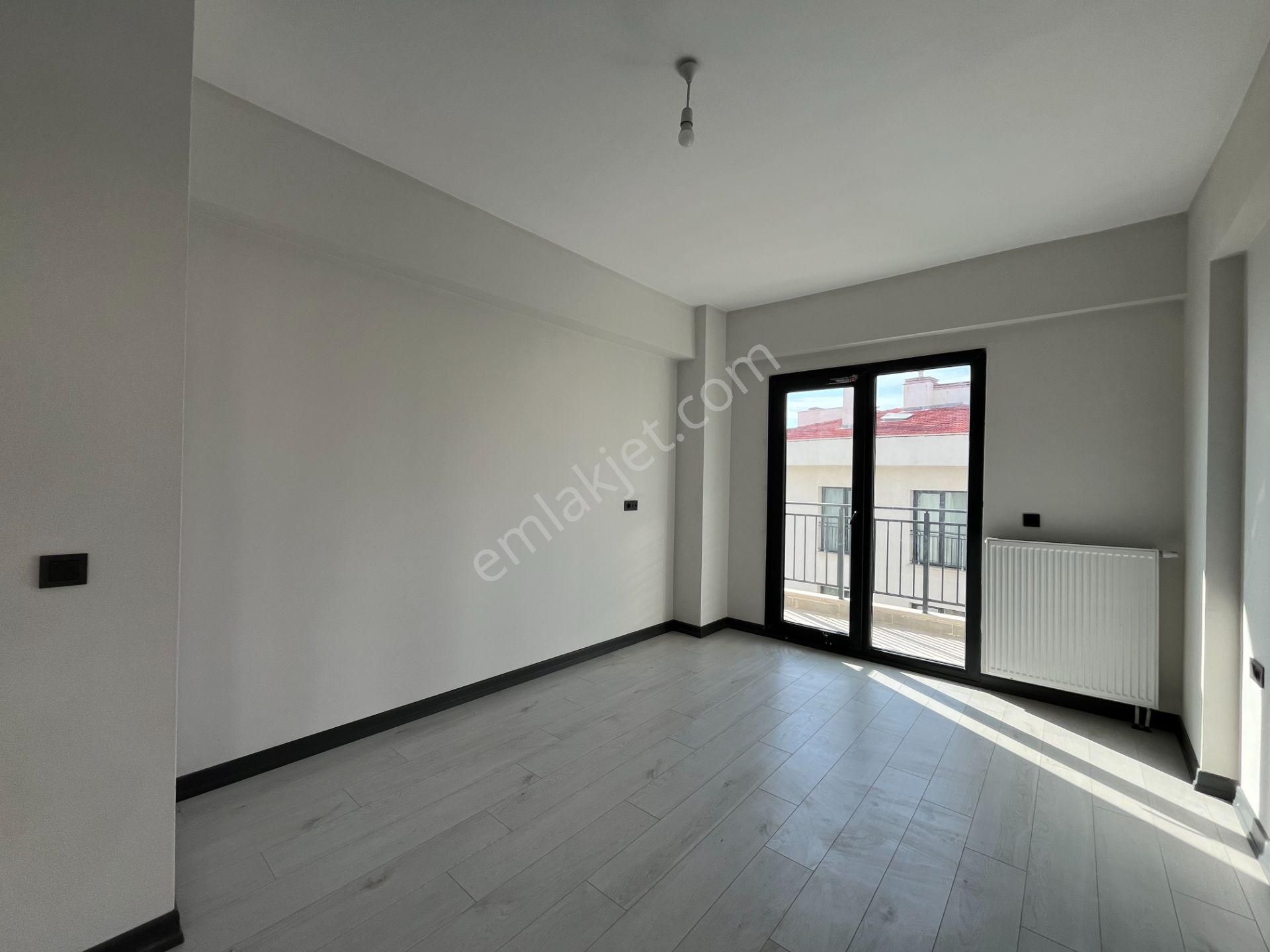 Bayraklı Şehir Hastanesi Yakını Toki Konutları Sıfır 3+1 Kiralık Daire - Görsel 26