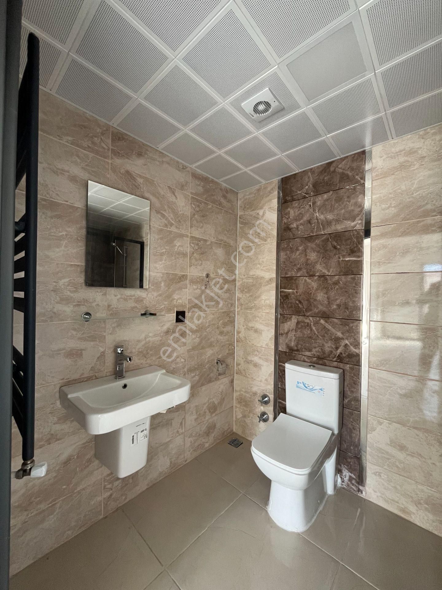 Bayraklı Şehir Hastanesi Yakını Toki Konutları Sıfır 3+1 Kiralık Daire - Görsel 28