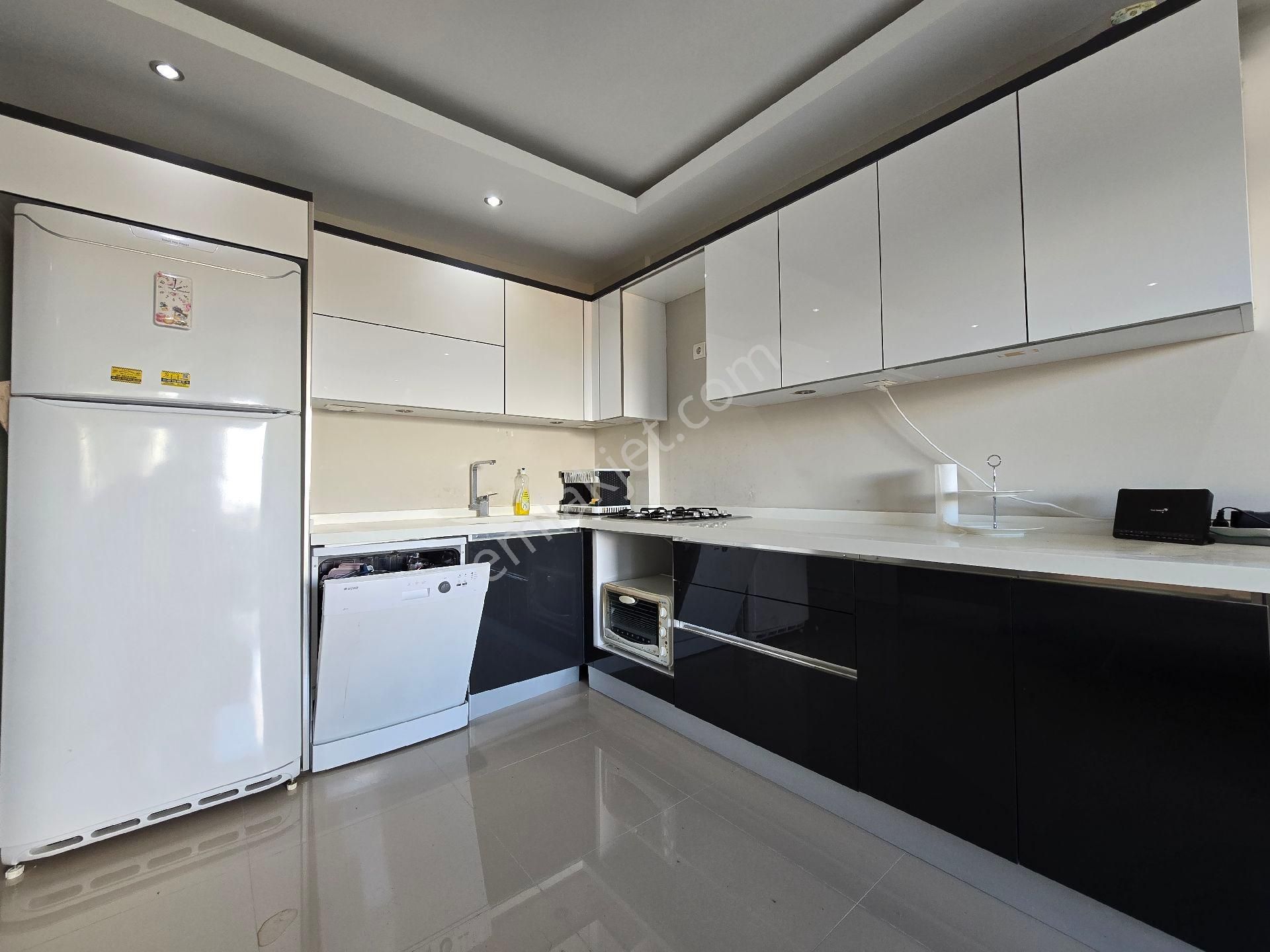 Didim Altınkum'da Havuzlu Site İçi Bölgenin En Büyük 1+1 Dairesi ! - Görsel 10