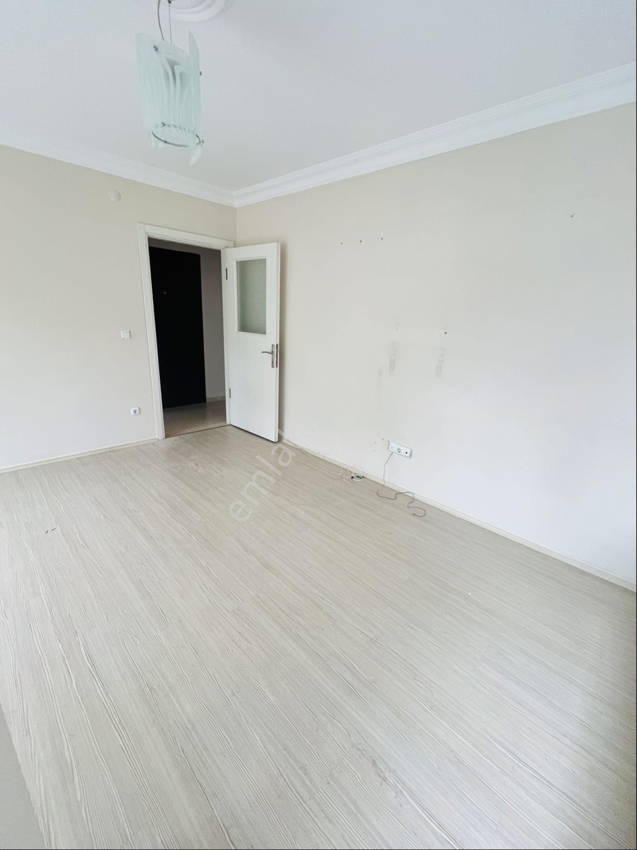 İstanbul Sancaktepe Yunusemre Mah Kiralık 2+1 Daire 90 M2 - Görsel 8