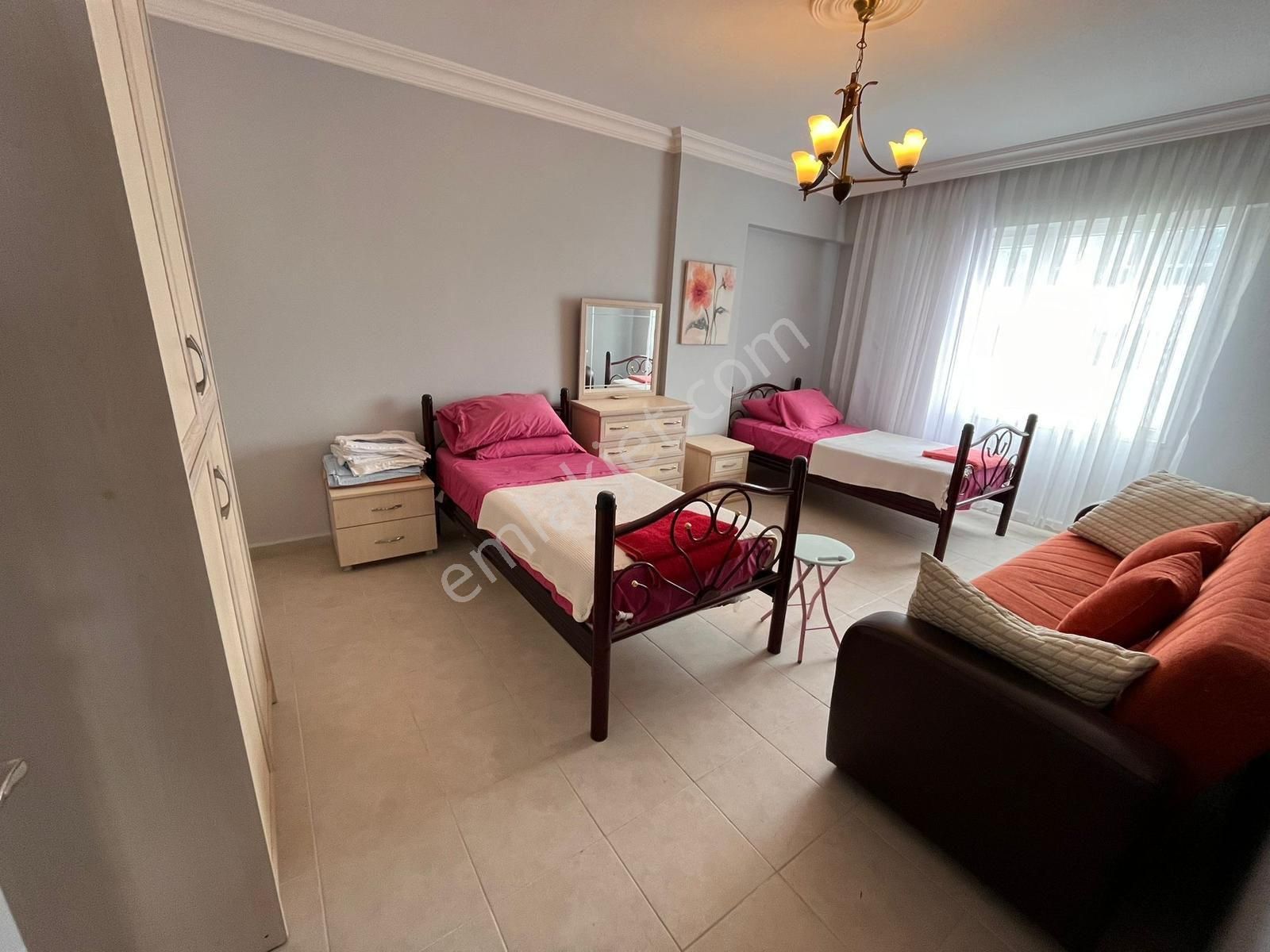 Didim Efeler Mahallesinde Satılık