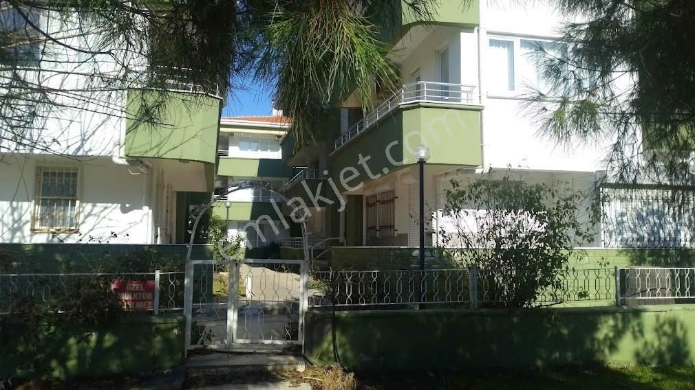 Ayvalık Sarımsaklı'da 2+1 Satılık Daire