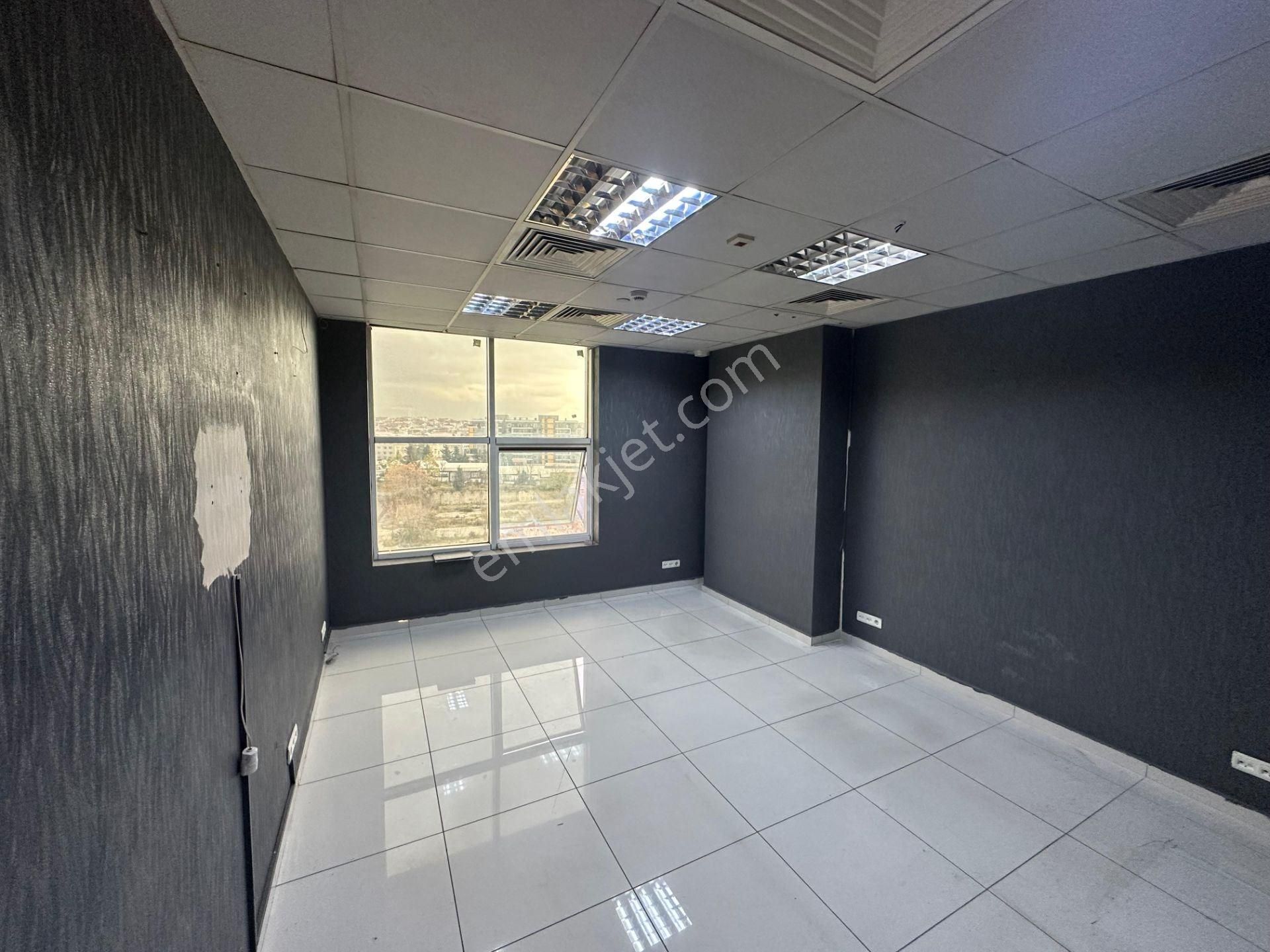 Yenibosna İstanbul Vizyonpark Ofis Plazalarında 30 M2 Kiralık Ofis Plaza Katı - Görsel 28