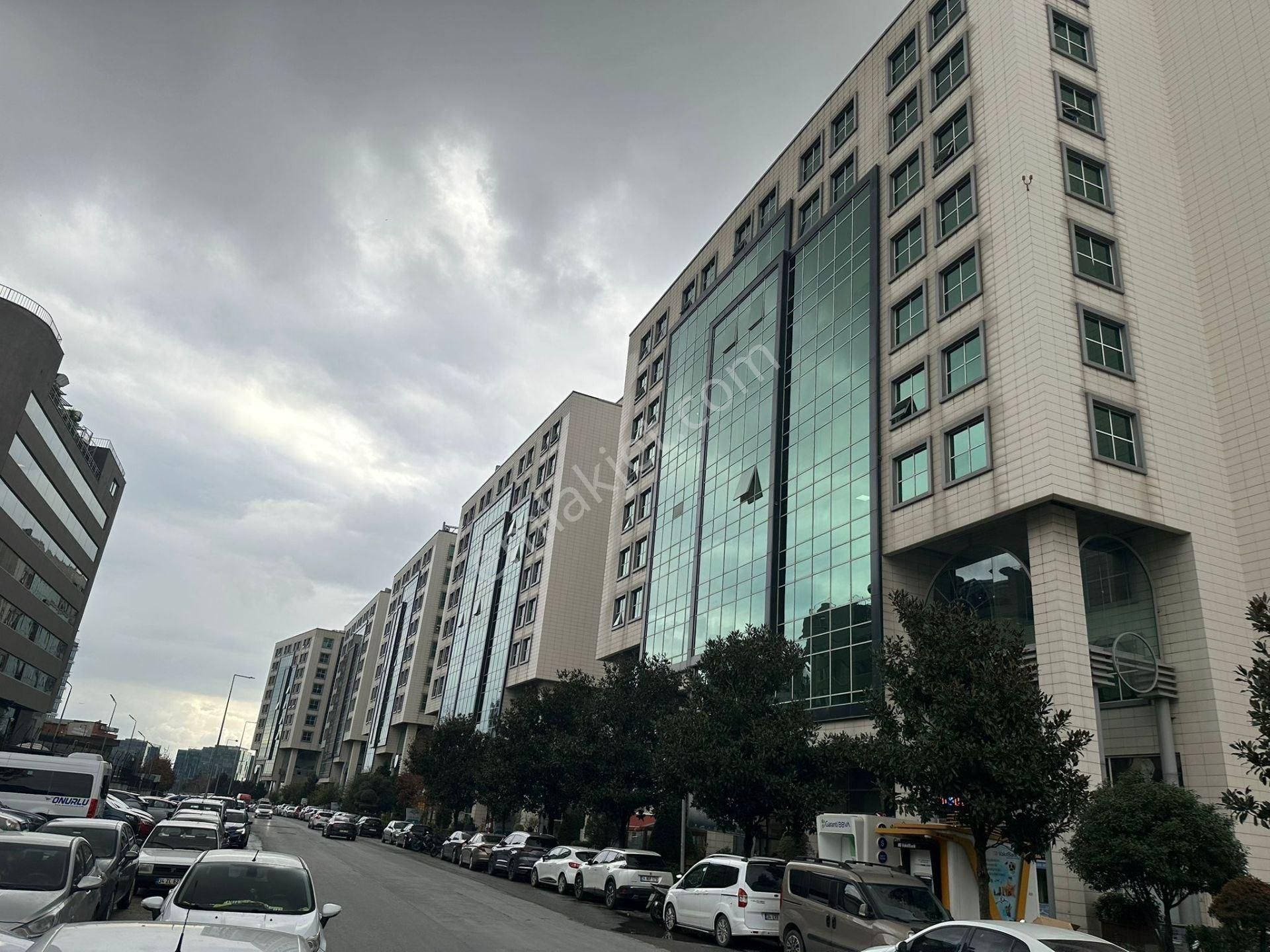 Yenibosna İstanbul Vizyonpark Ofis Plazalarında 30 M2 Kiralık Ofis Plaza Katı - Görsel 3