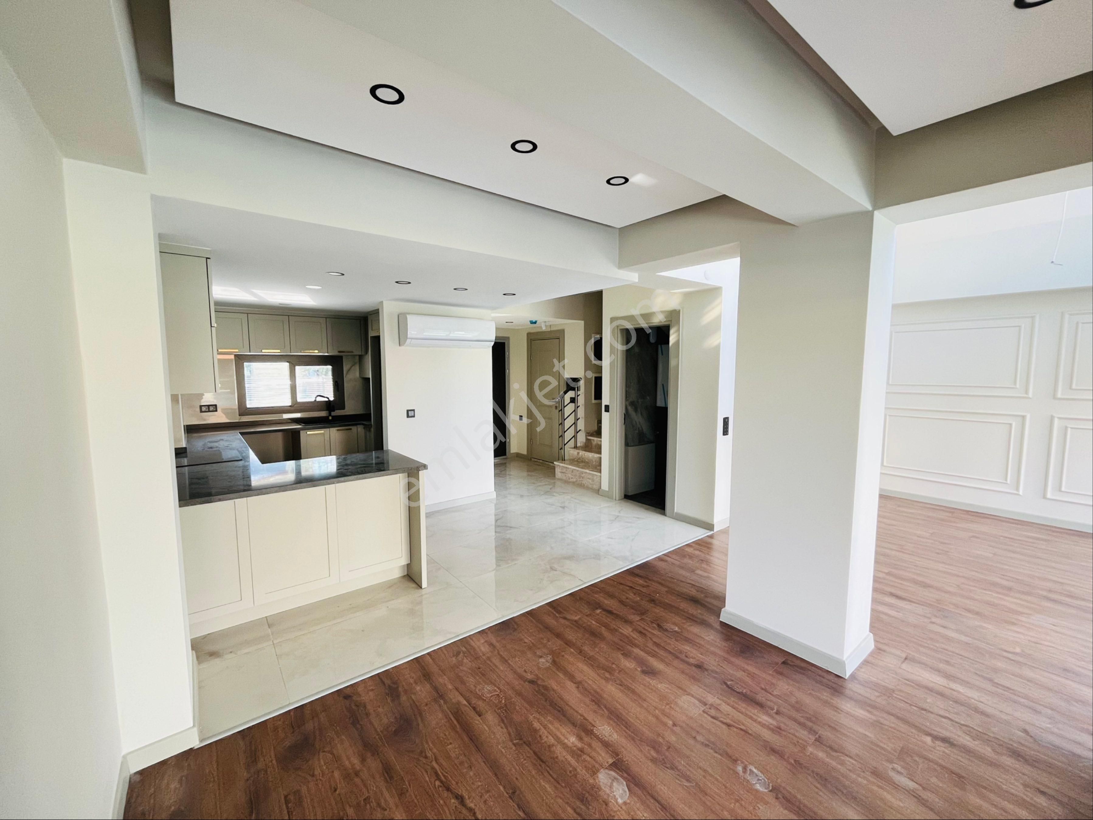 Güre Çamlıbel Sahil Bölgesinde Havuzlu Tek Tek Lüx Villalardan Oluşan 4+1 Ultra Lüx Villa - Görsel 11