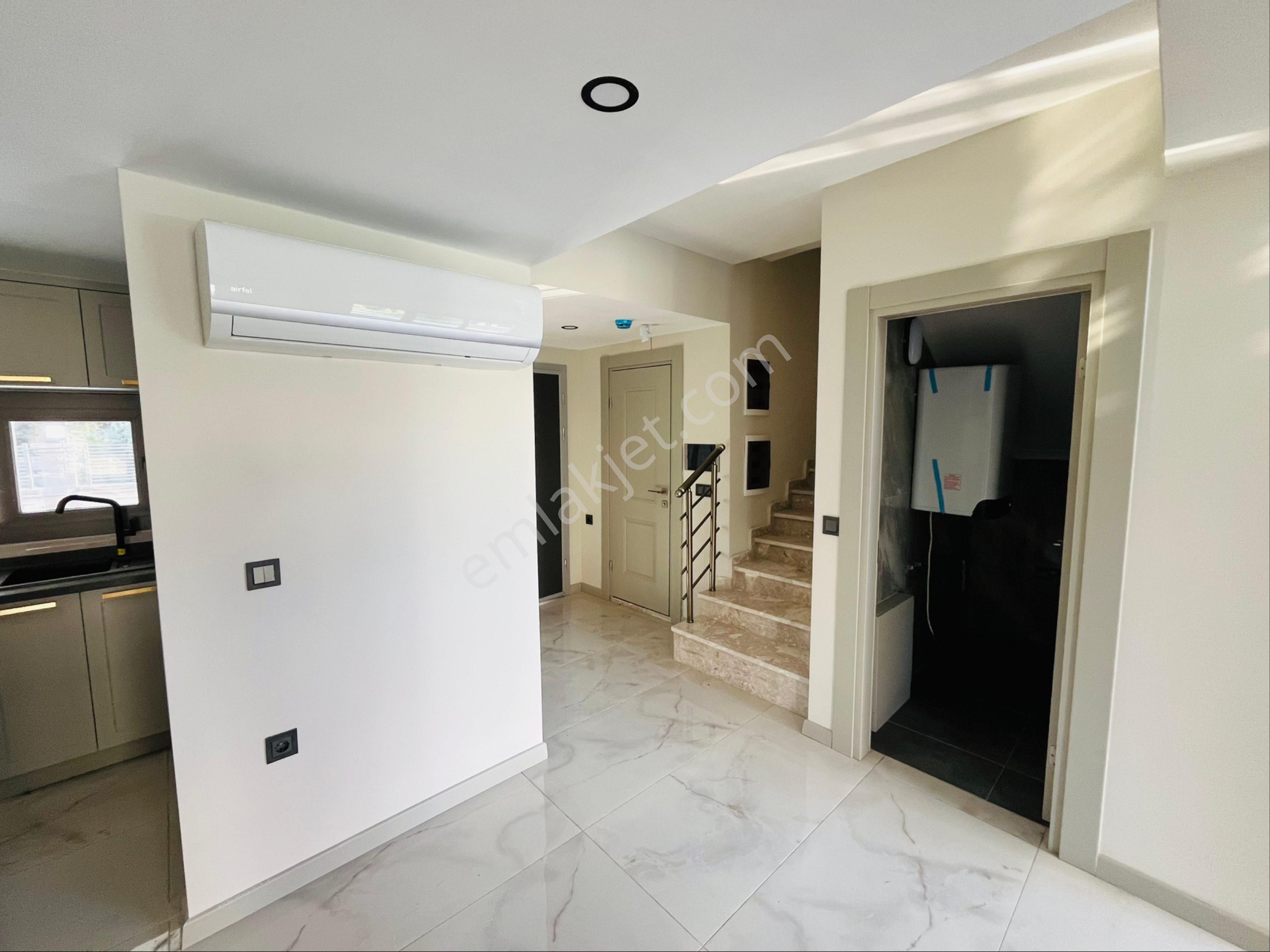 Güre Çamlıbel Sahil Bölgesinde Havuzlu Tek Tek Lüx Villalardan Oluşan 4+1 Ultra Lüx Villa - Görsel 13