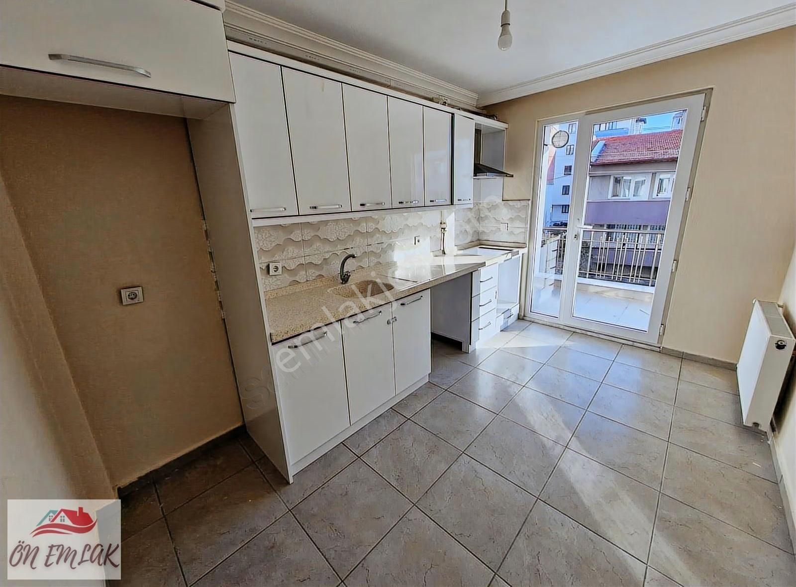 Ön Emlak'tan Burhaniye Mahkeme Mahallesinde Kiralık 2+1 Daire! - Görsel 17