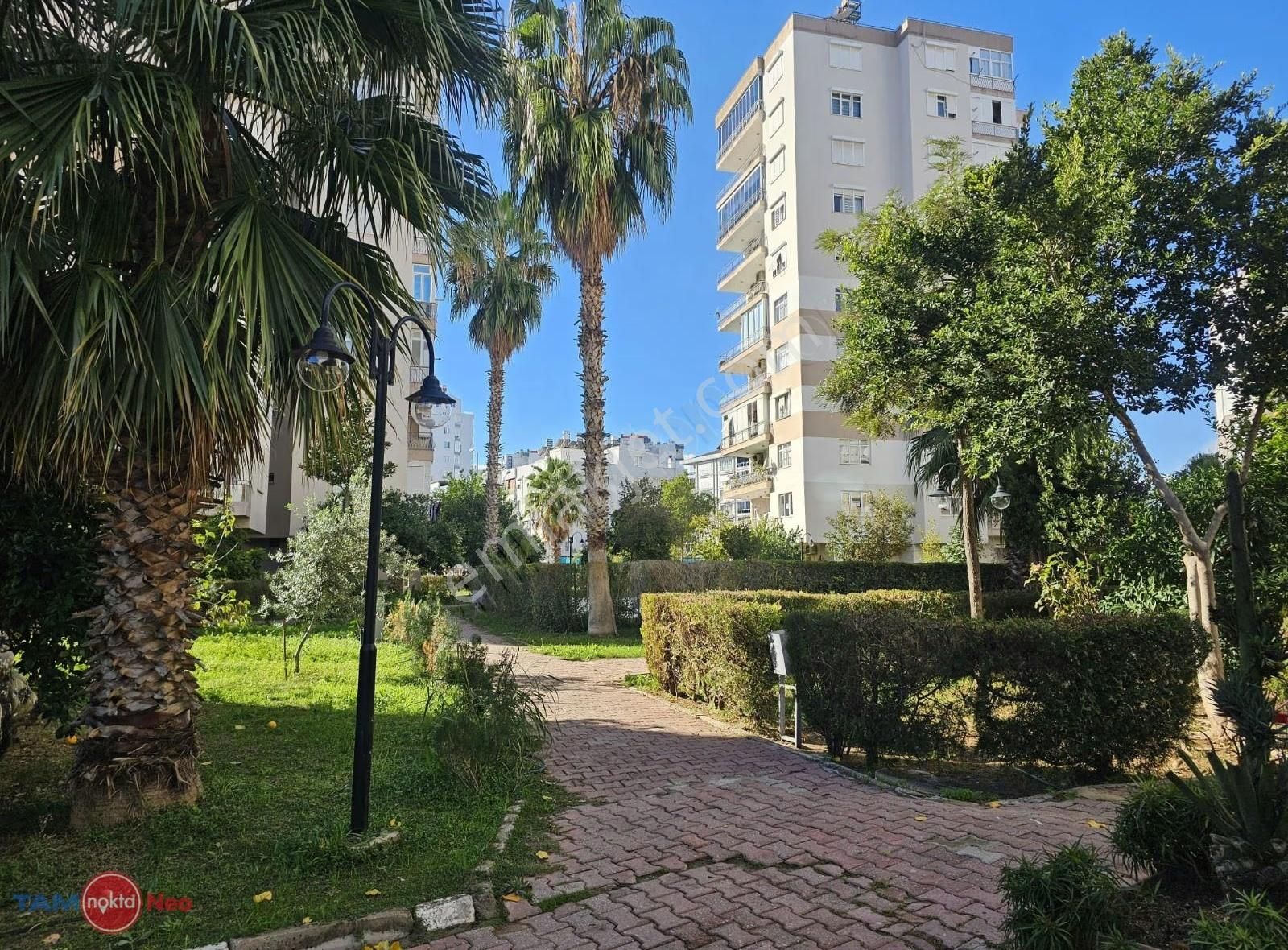 Yalı Caddesinde Havuzlu Sitede 3+1 Kiralık Daire - Görsel 24