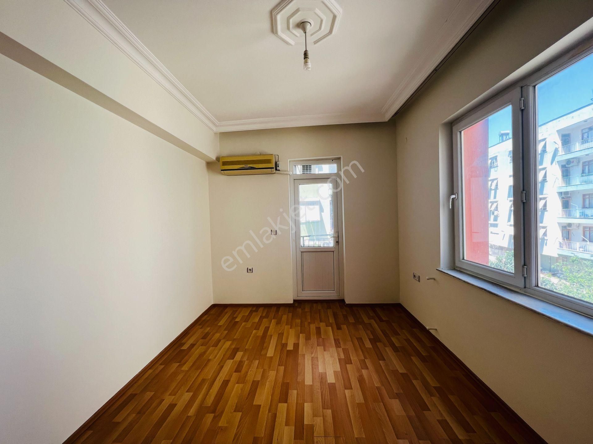 Kızılarıkta Arakatta Köşebaşı Fırsat 3+1 Daire - Görsel 20