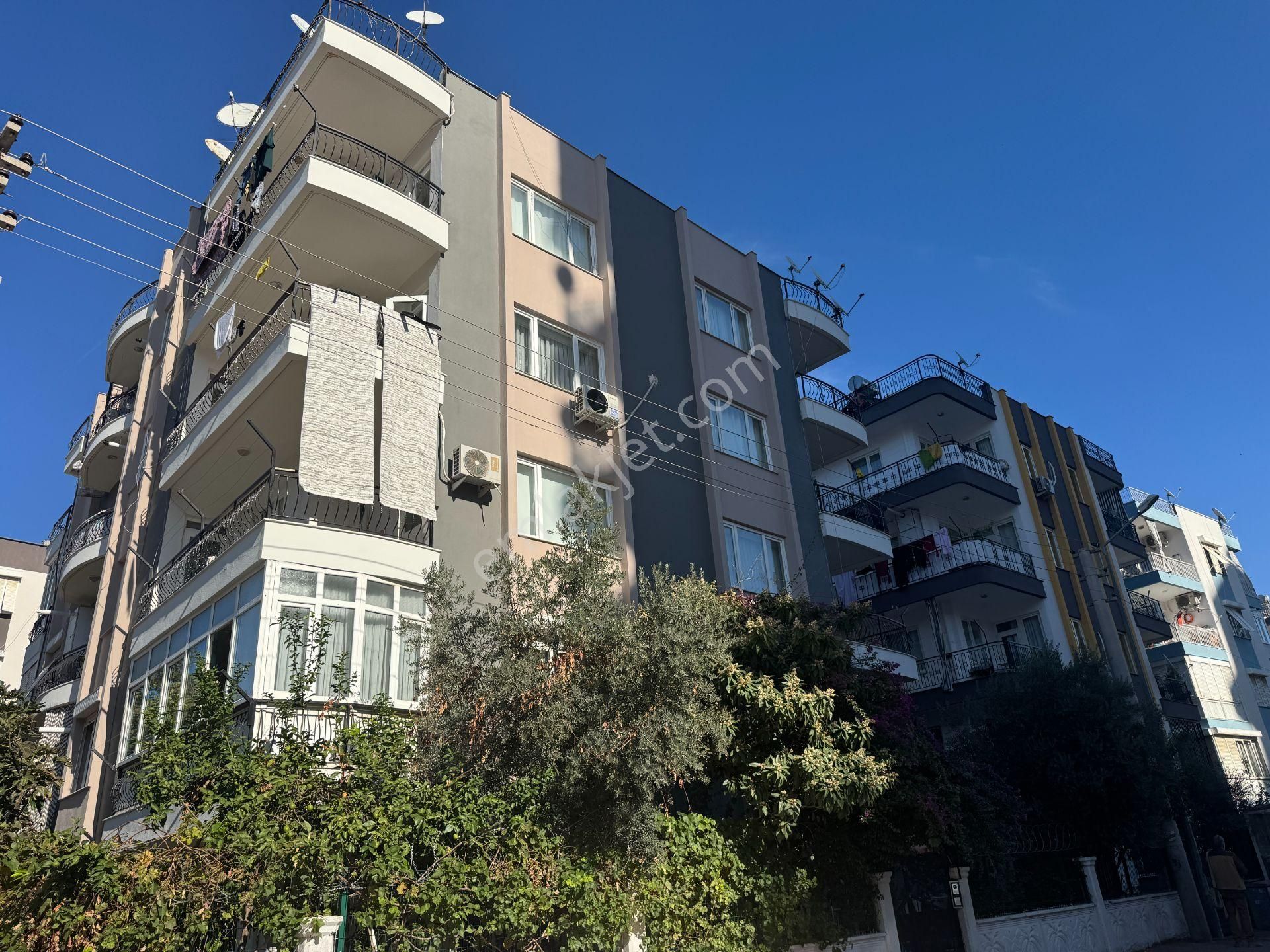 Kızılarıkta Arakatta Köşebaşı Fırsat 3+1 Daire - Görsel 32