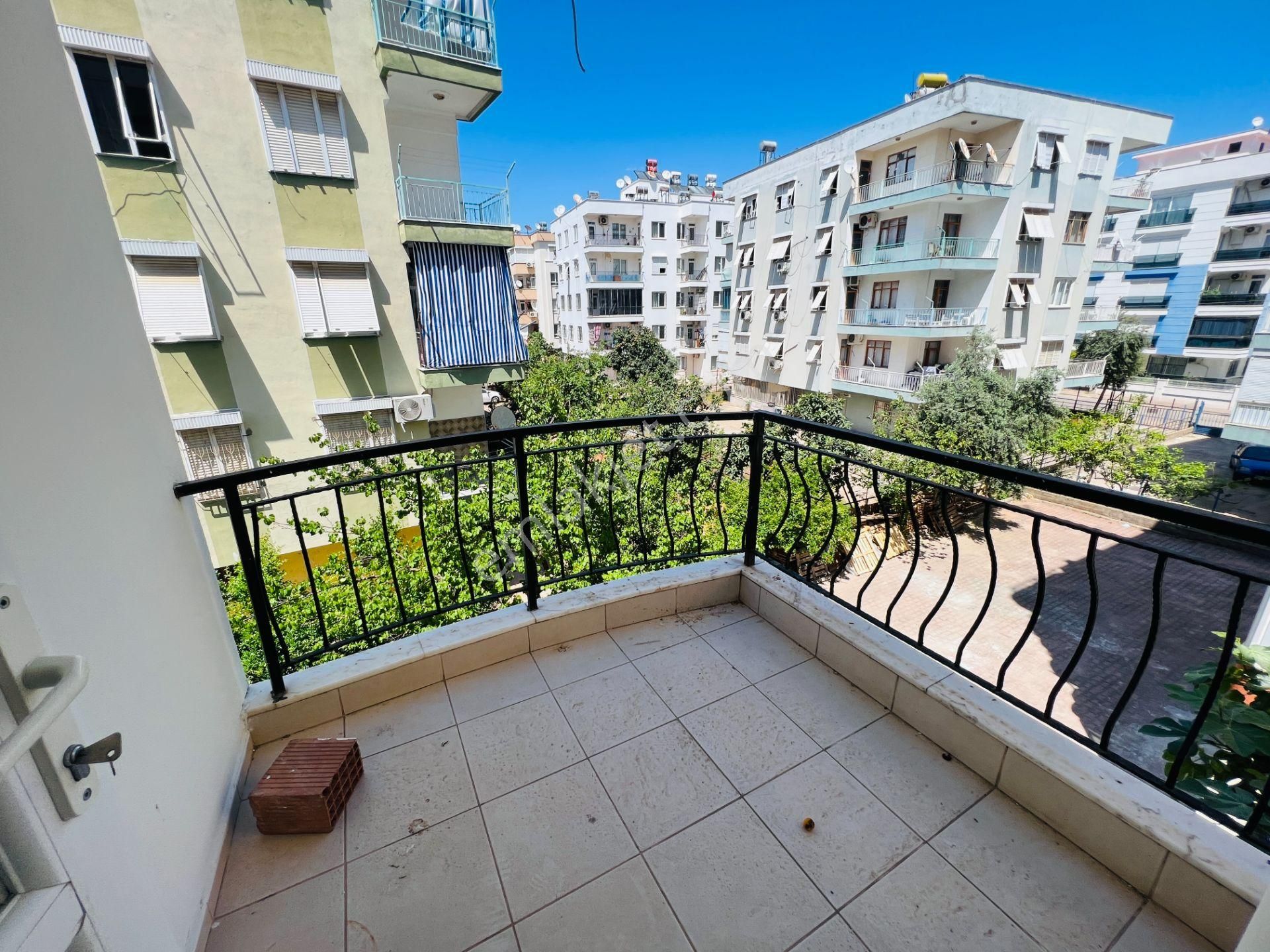 Kızılarıkta Arakatta Köşebaşı Fırsat 3+1 Daire - Görsel 21