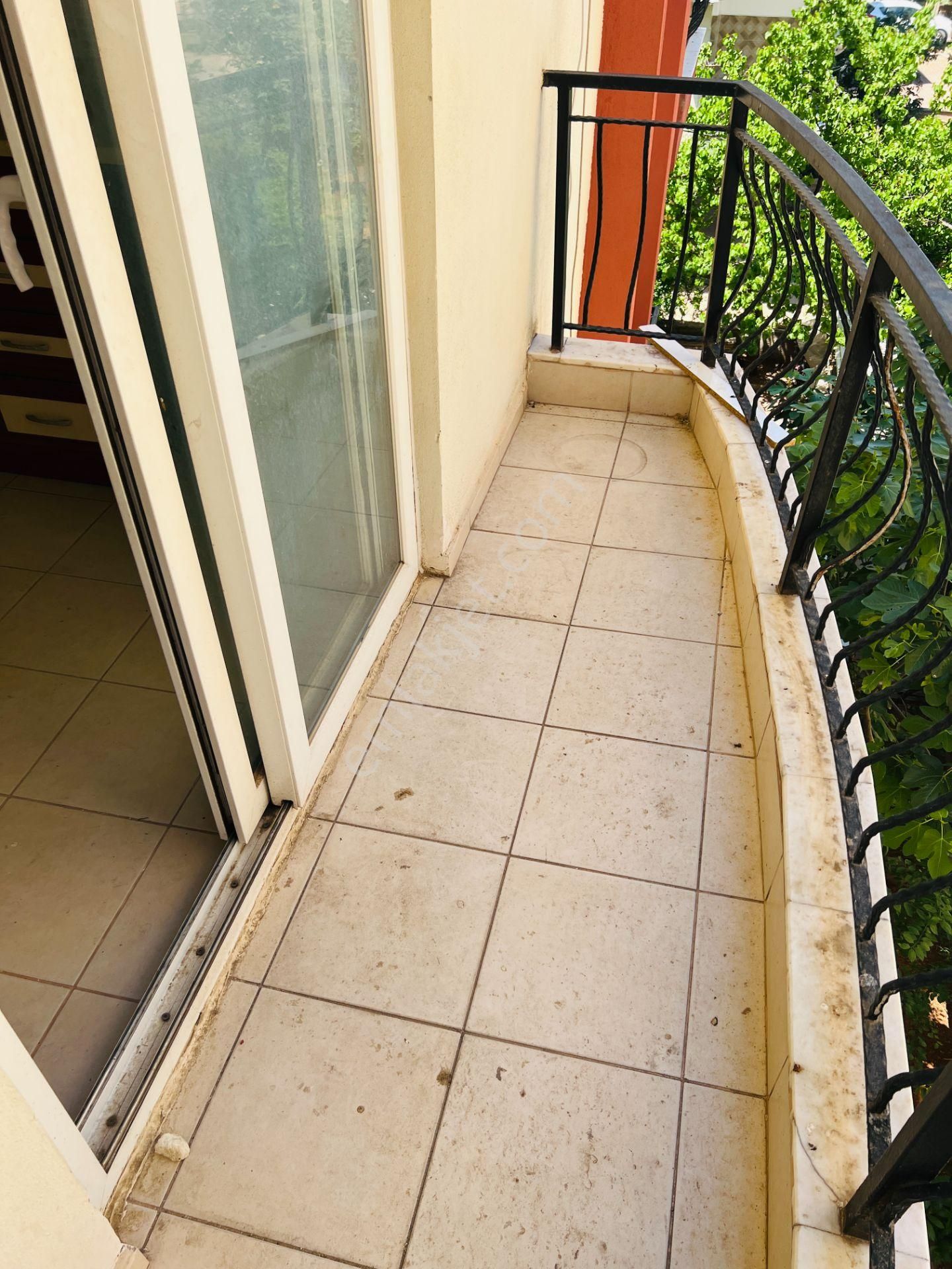 Kızılarıkta Arakatta Köşebaşı Fırsat 3+1 Daire - Görsel 16