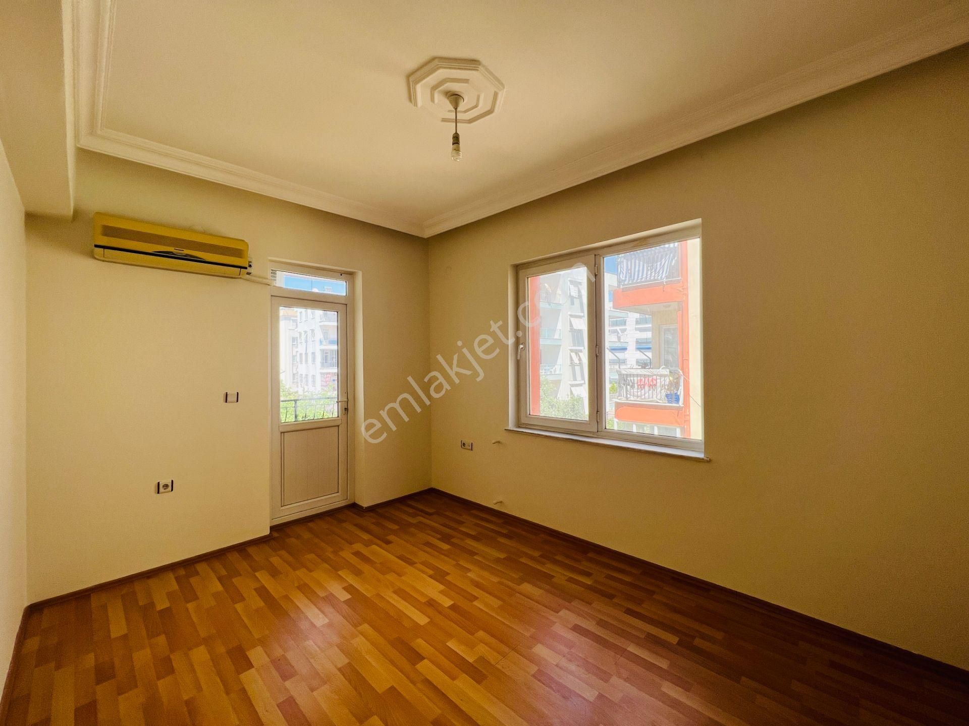 Kızılarıkta Arakatta Köşebaşı Fırsat 3+1 Daire - Görsel 19