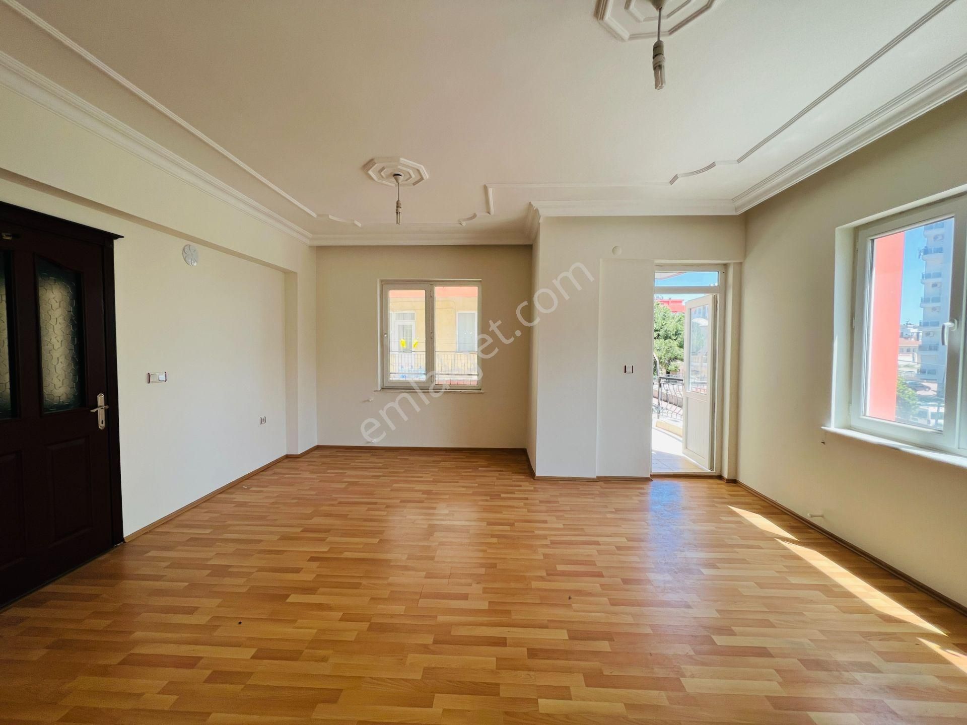 Kızılarıkta Arakatta Köşebaşı Fırsat 3+1 Daire - Görsel 4