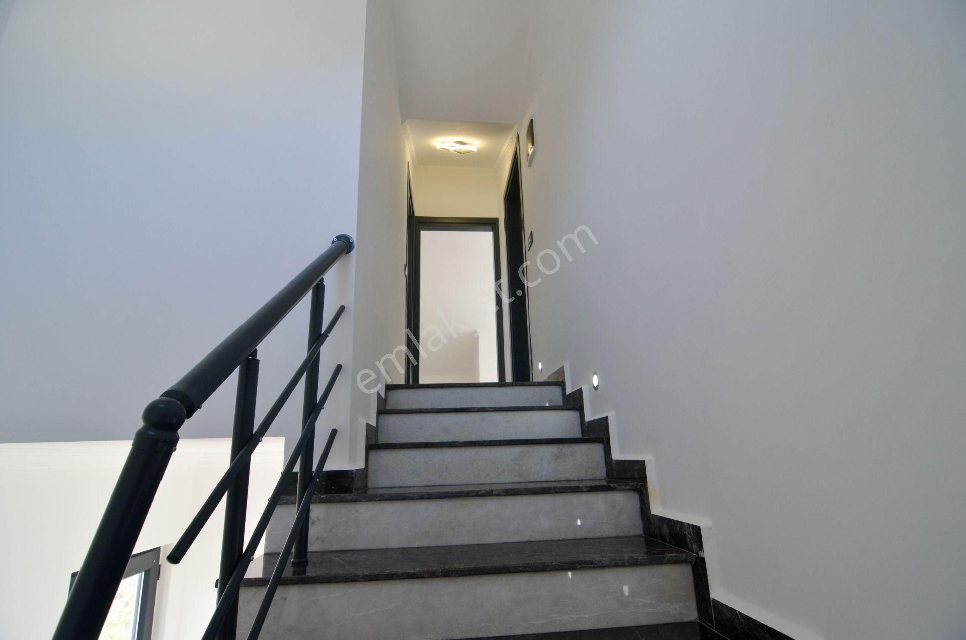 Goldhouse Dan Kusursuz Doğa İçinde 4+1 Satılık Villa - Görsel 8