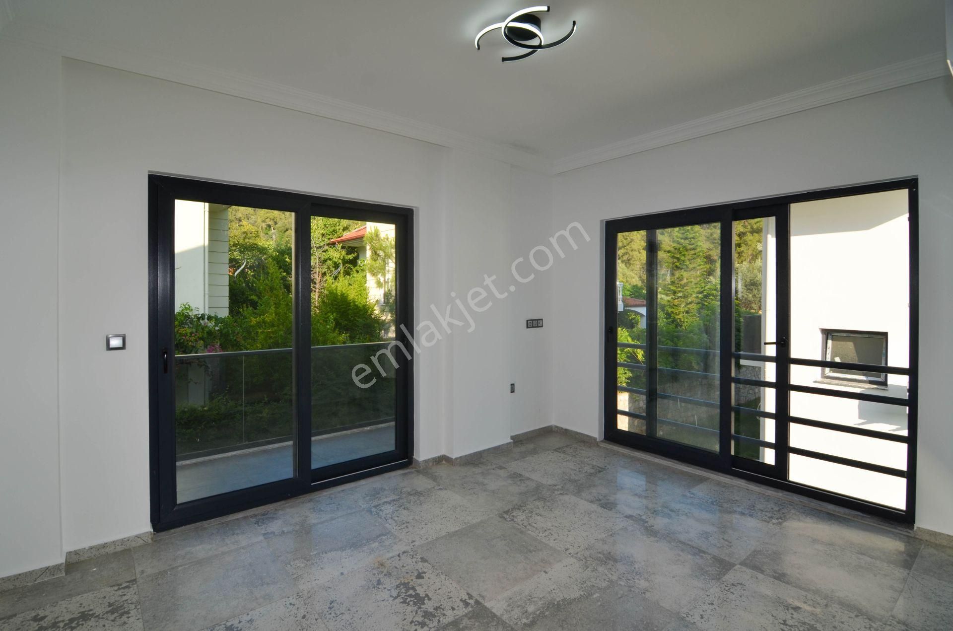 Goldhouse Dan Kusursuz Doğa İçinde 4+1 Satılık Villa - Görsel 12