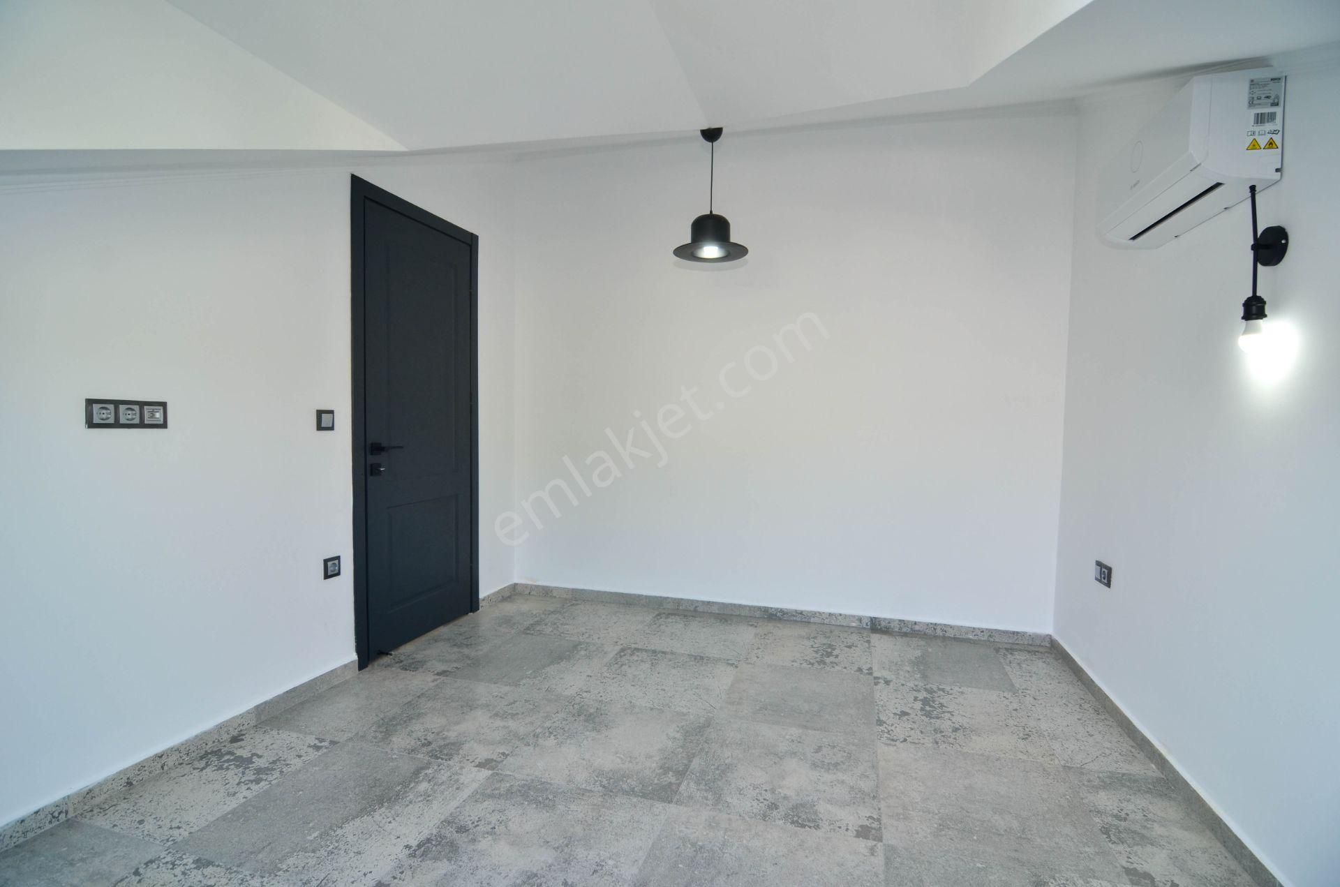 Goldhouse Dan Kusursuz Doğa İçinde 4+1 Satılık Villa - Görsel 15