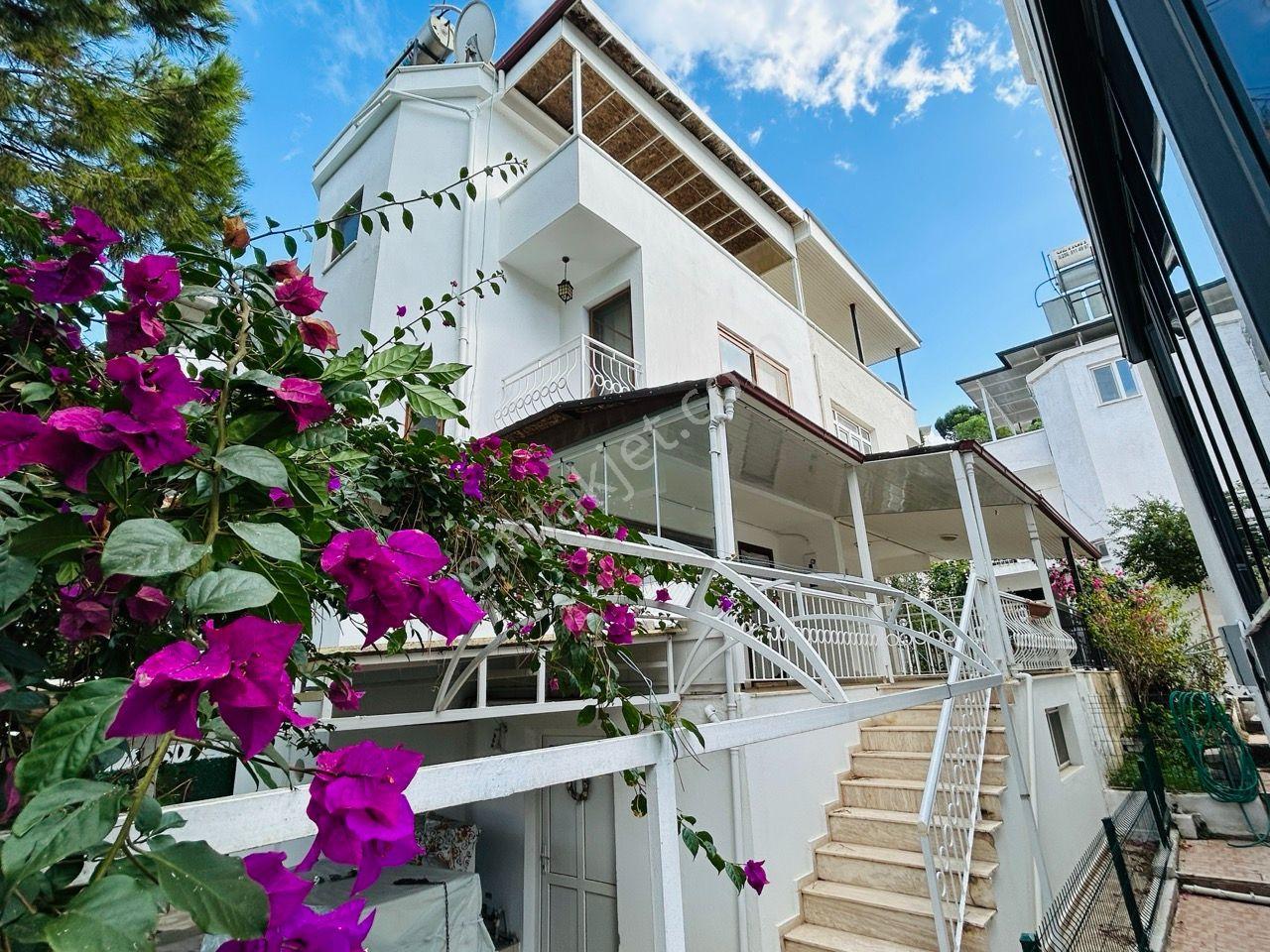 Didim Mavişehir Aydid Sitesin'de Satılık Park Cepheli Villa - Görsel 7