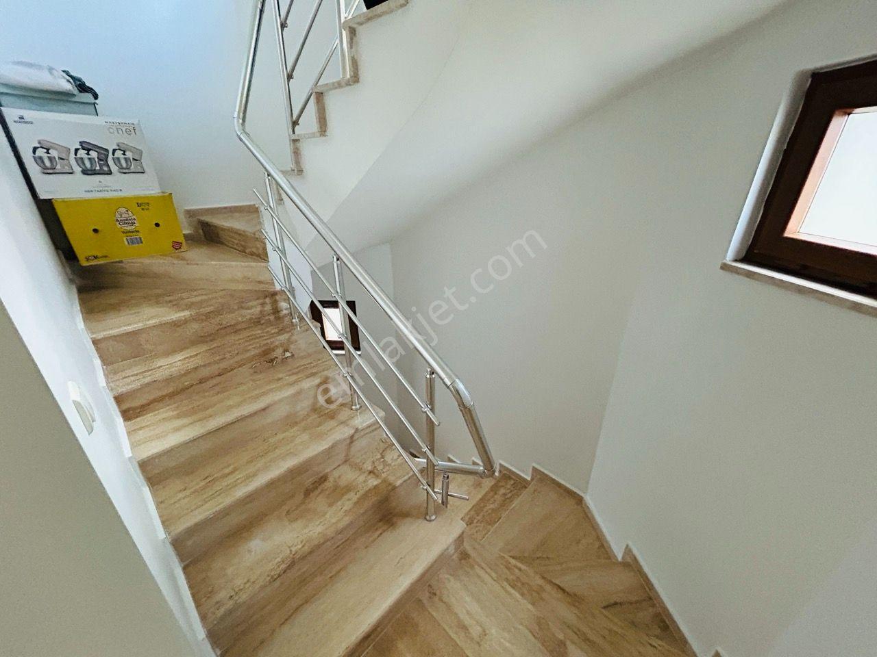 Didim Mavişehir Aydid Sitesin'de Satılık Park Cepheli Villa - Görsel 23