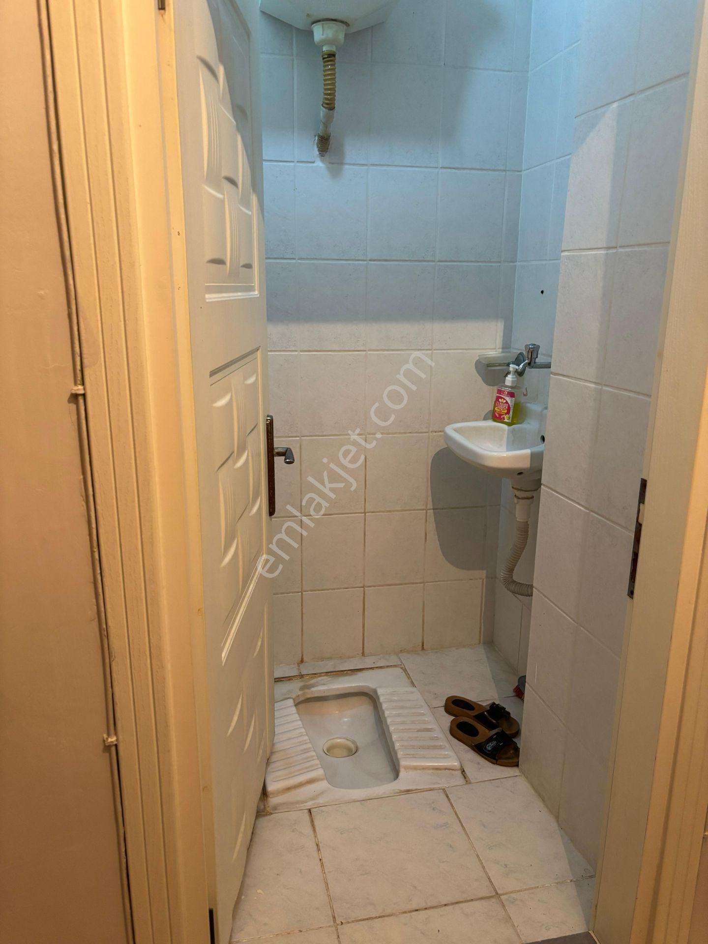 Pazartesi Pazarı Civarı 2+1 Satılık Daire Fırsatı