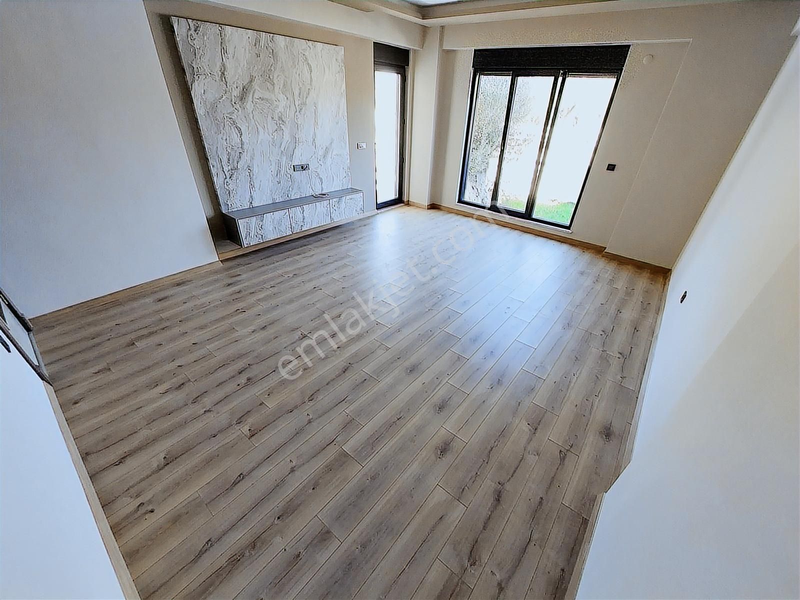Zeytinli'de Kaliteli Mimari Yapısı İle Özel Tasarım 4+1 Villa - Görsel 10