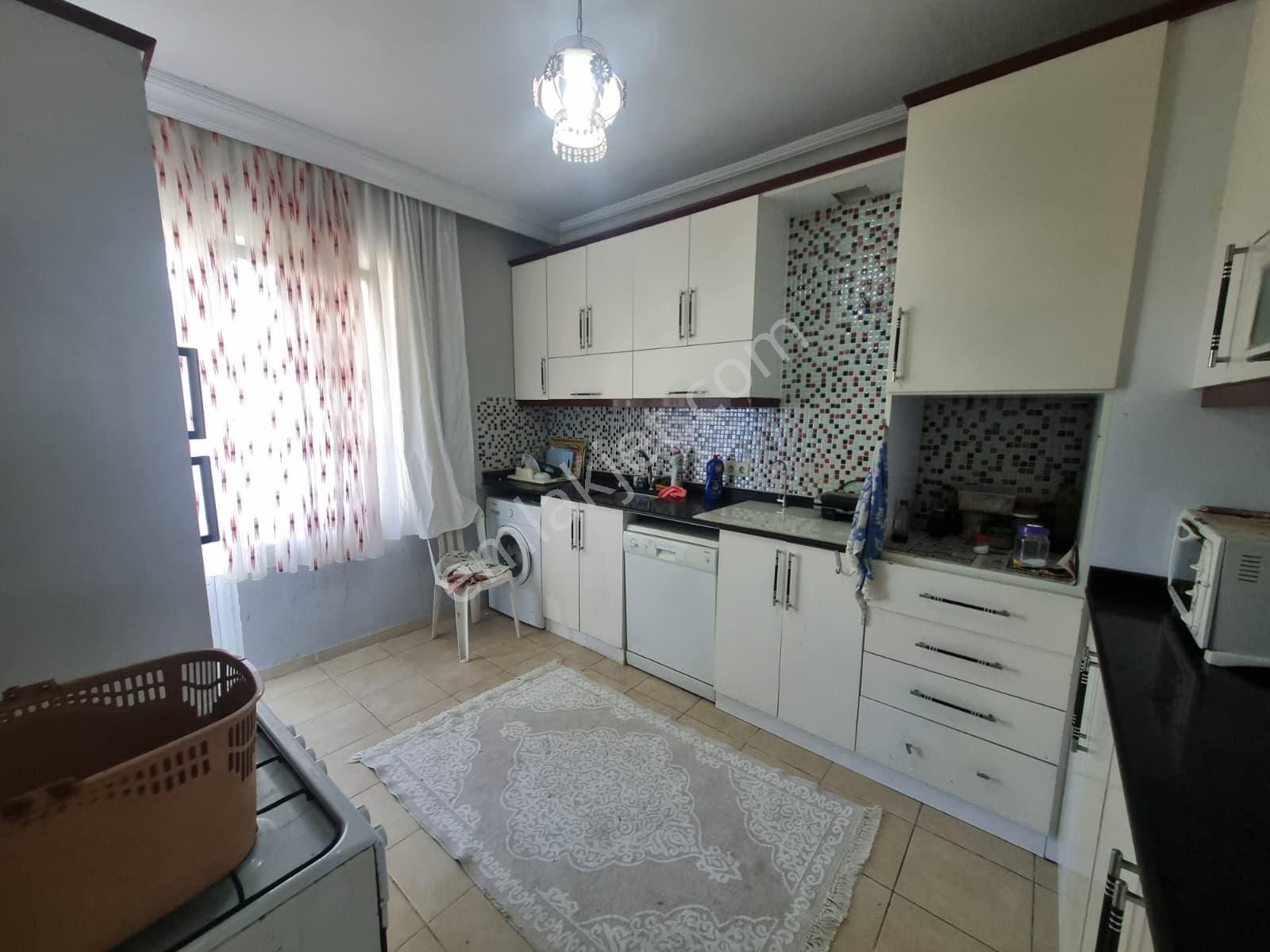Alanya Güllerpınarı Mahallesi'nde Kiralık 2+1 Eşyalı Daire - Görsel 4