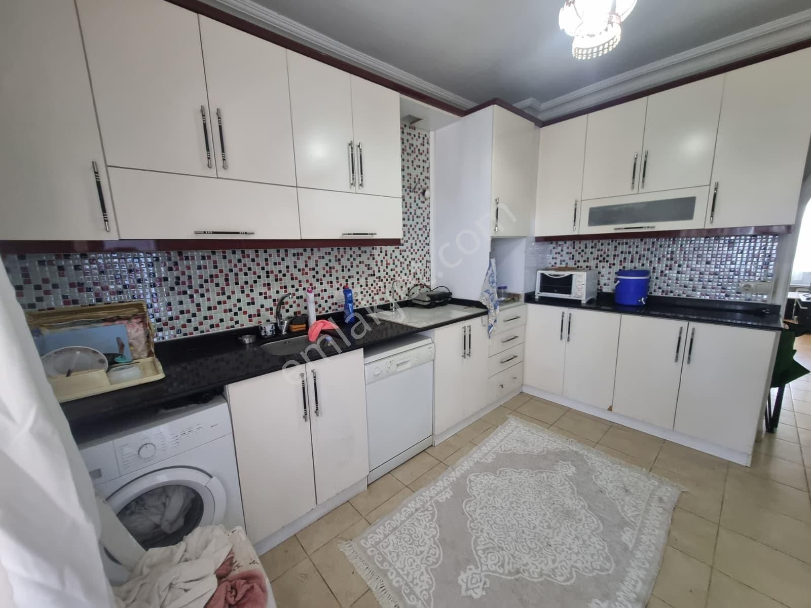 Alanya Güllerpınarı Mahallesi'nde Kiralık 2+1 Eşyalı Daire - Görsel 3