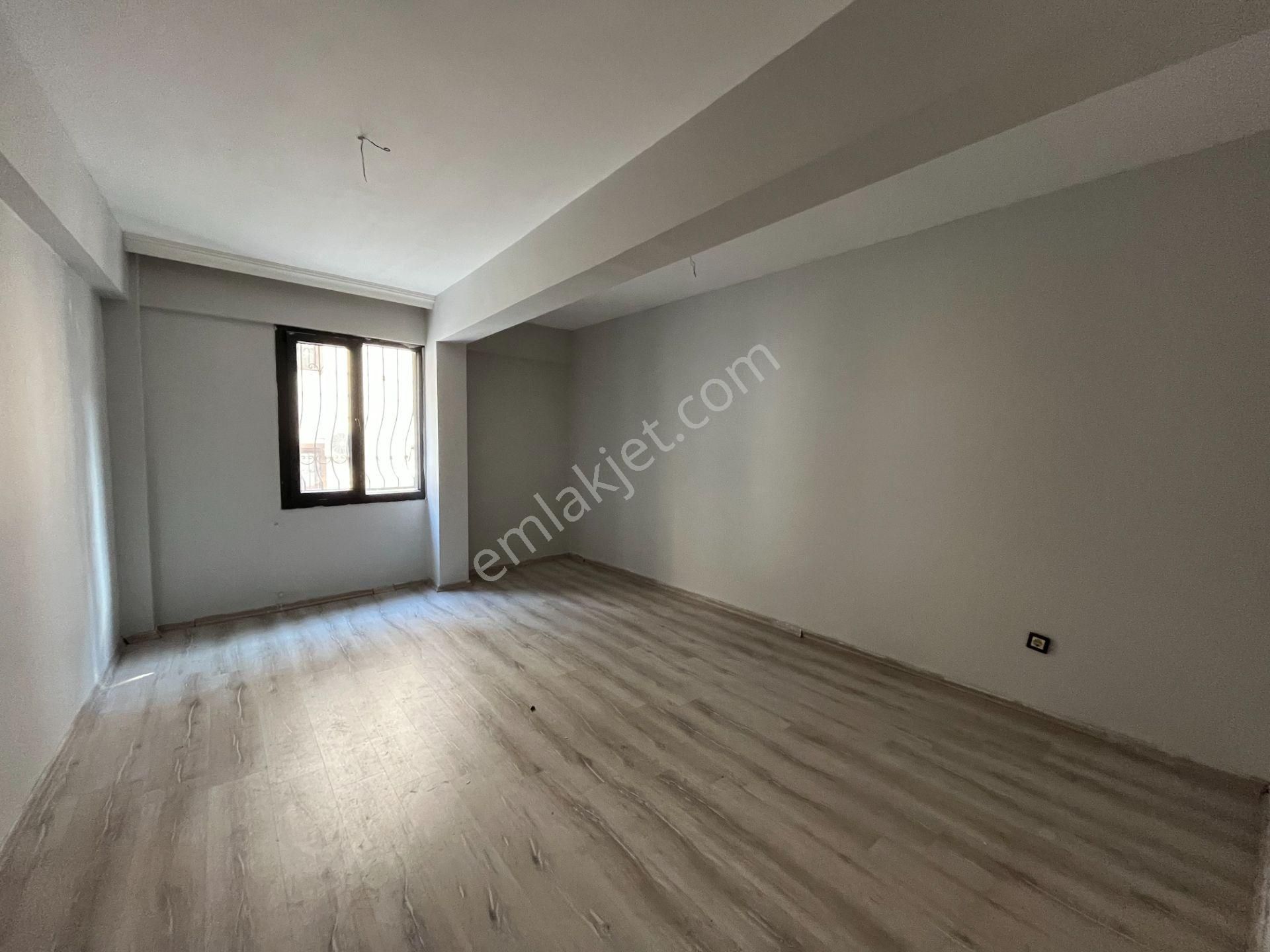 Gümüşpala'da Naldöken İzban'a Yakın Ankastreli 2+1 Kiralık Daire - Görsel 22