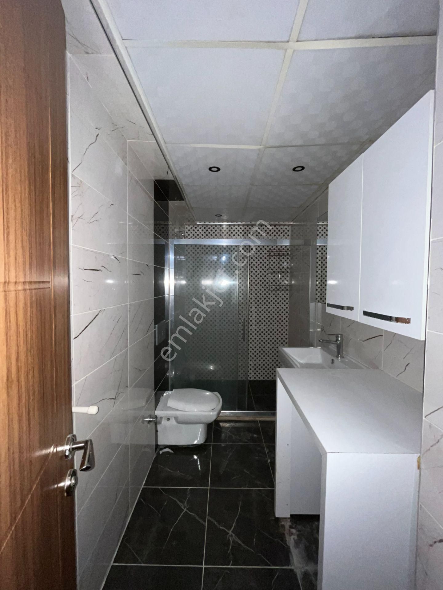 Gümüşpala'da Naldöken İzban'a Yakın Ankastreli 2+1 Kiralık Daire - Görsel 20