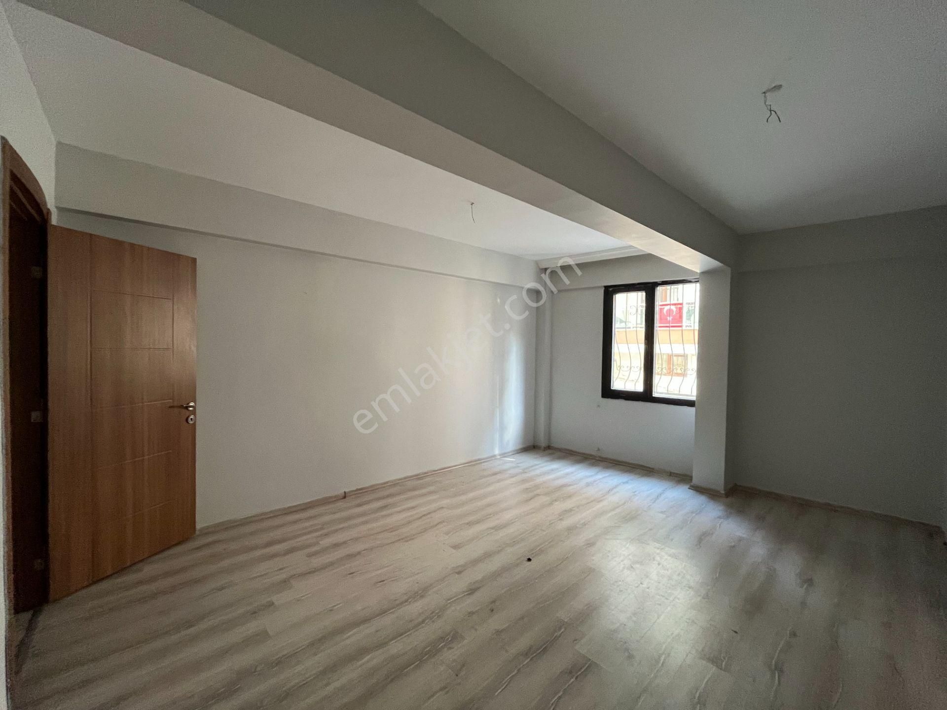 Gümüşpala'da Naldöken İzban'a Yakın Ankastreli 2+1 Kiralık Daire - Görsel 24