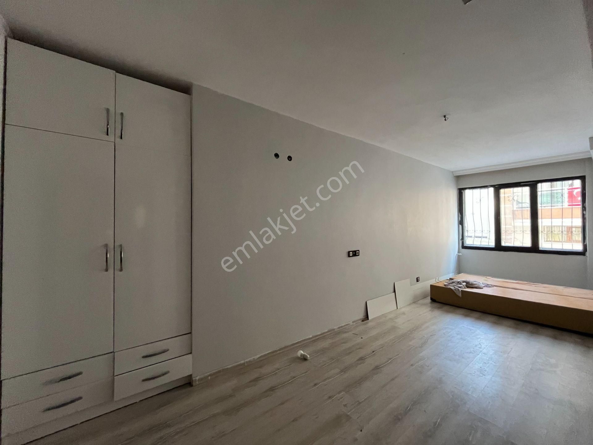 Gümüşpala'da Naldöken İzban'a Yakın Ankastreli 2+1 Kiralık Daire - Görsel 16