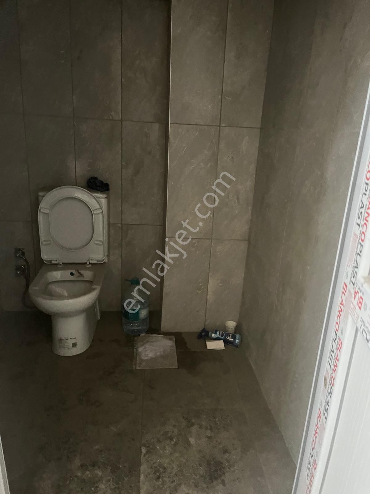 Tuzlada Kiralik 40 M² Sanayi Dükkanı İmalathane Depo - Görsel 5